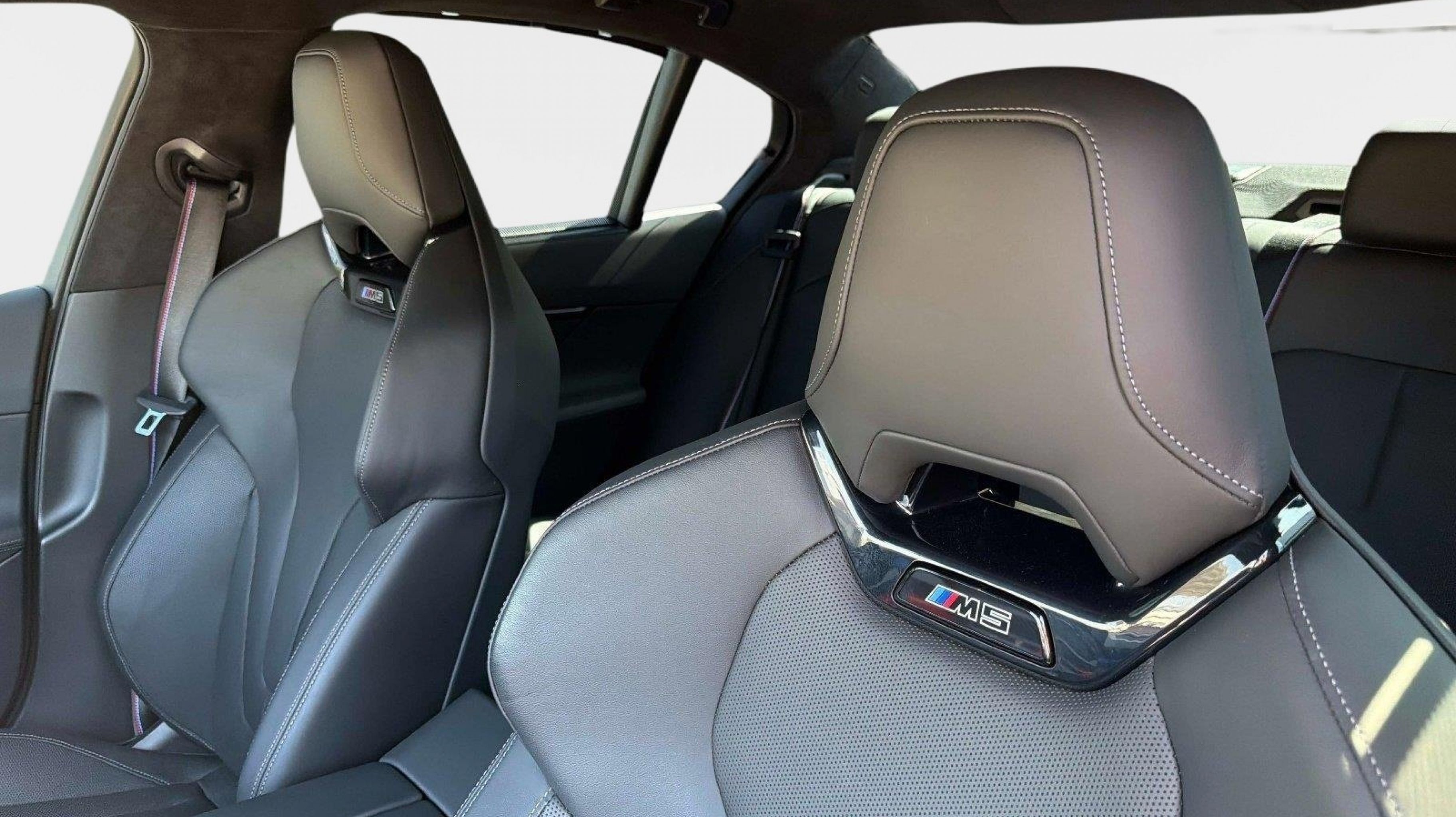 2025 BMW M5 M5 - Photo 43