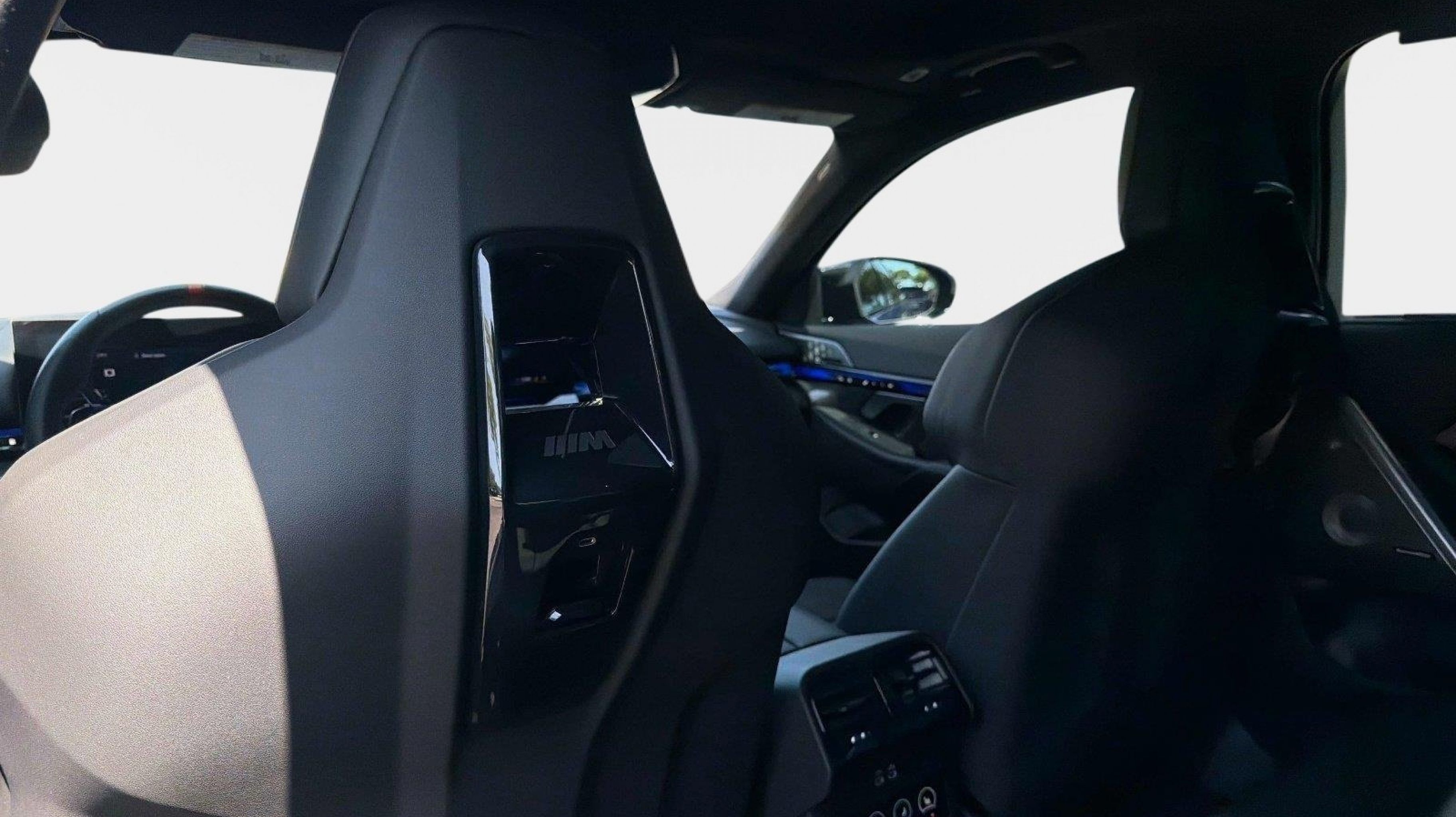 2025 BMW M5 M5 - Photo 36