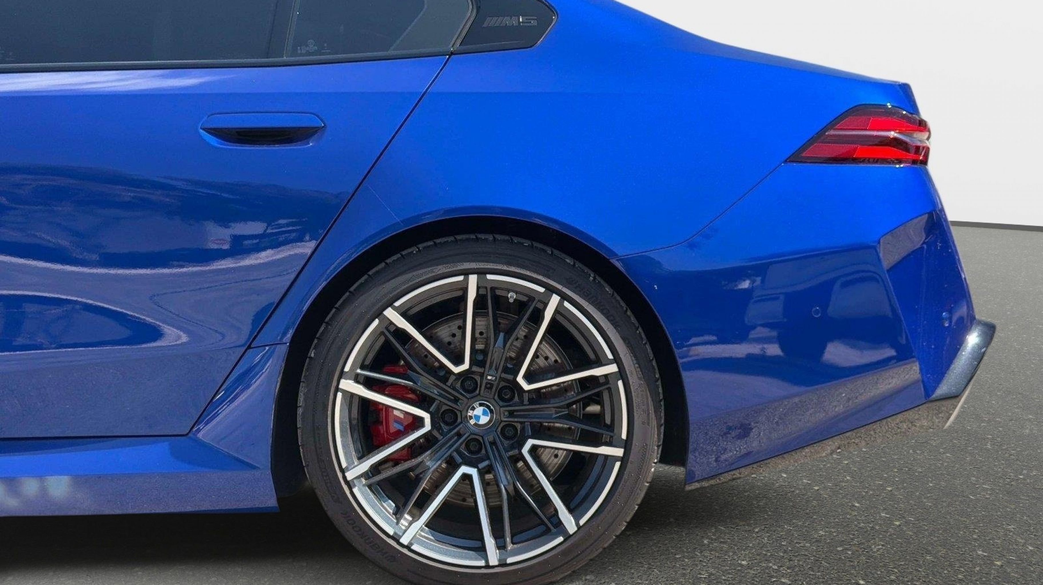 2025 BMW M5 M5 - Photo 15