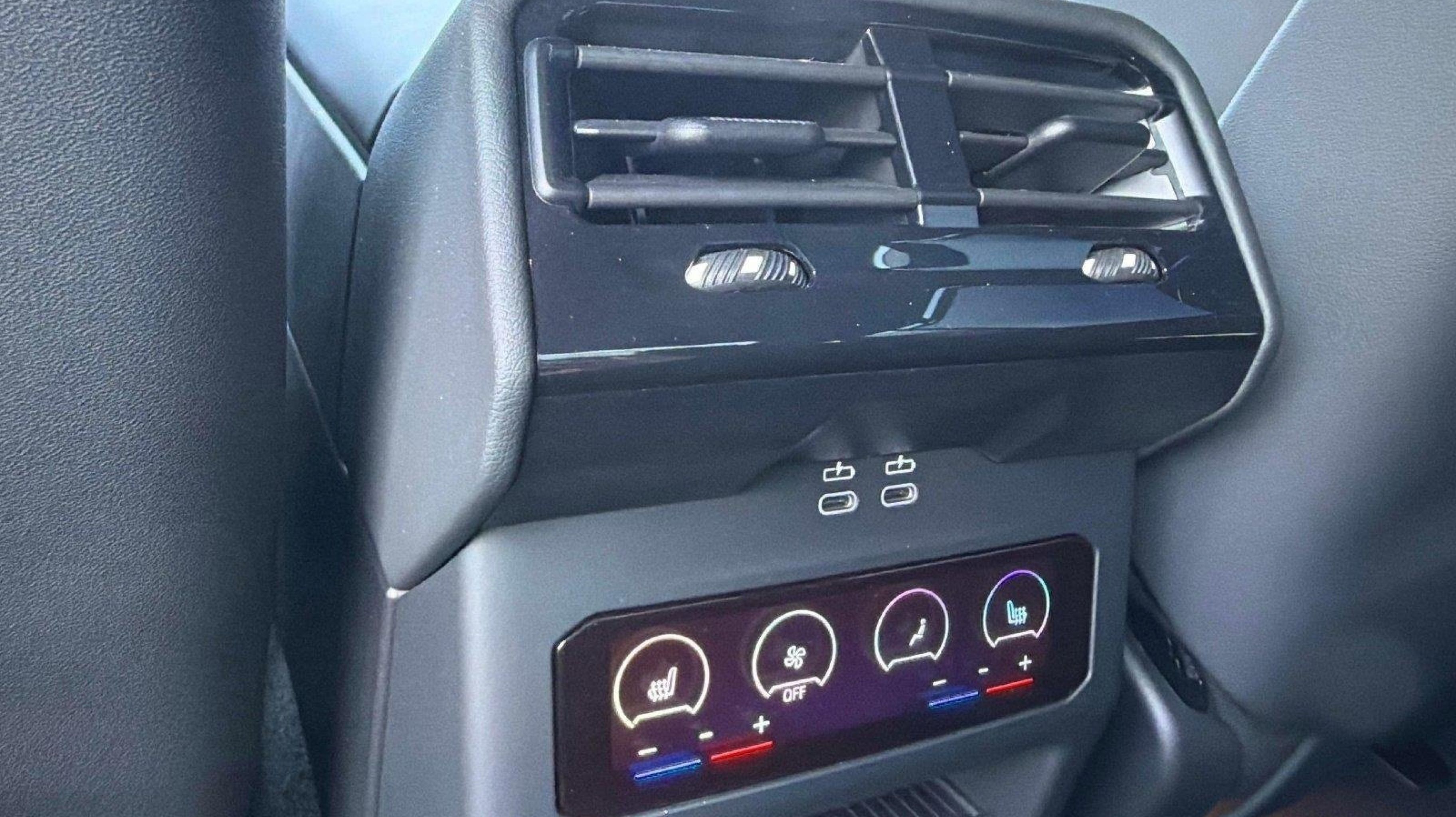 2025 BMW M5 M5 - Photo 37