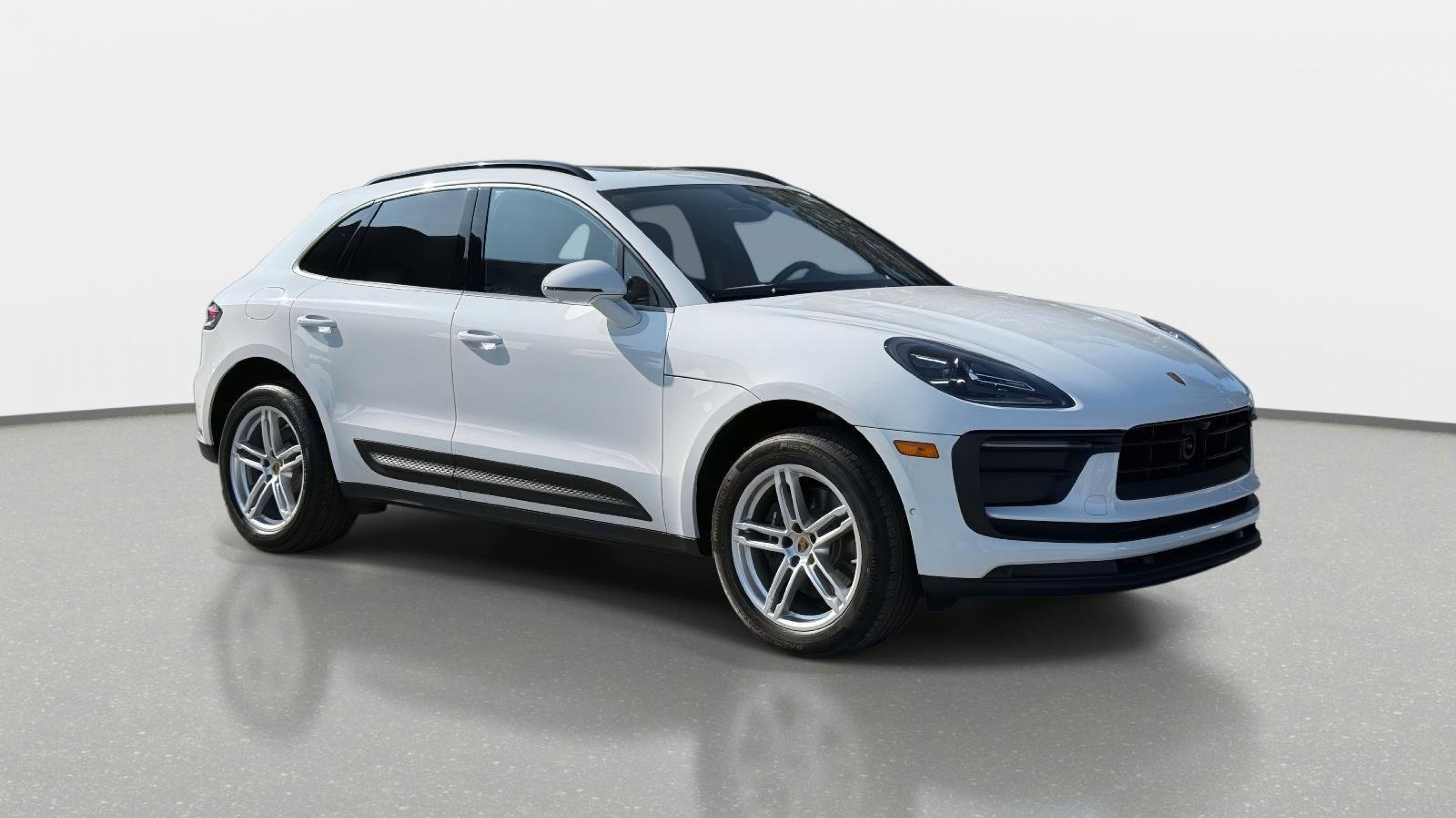 2022 Porsche Macan