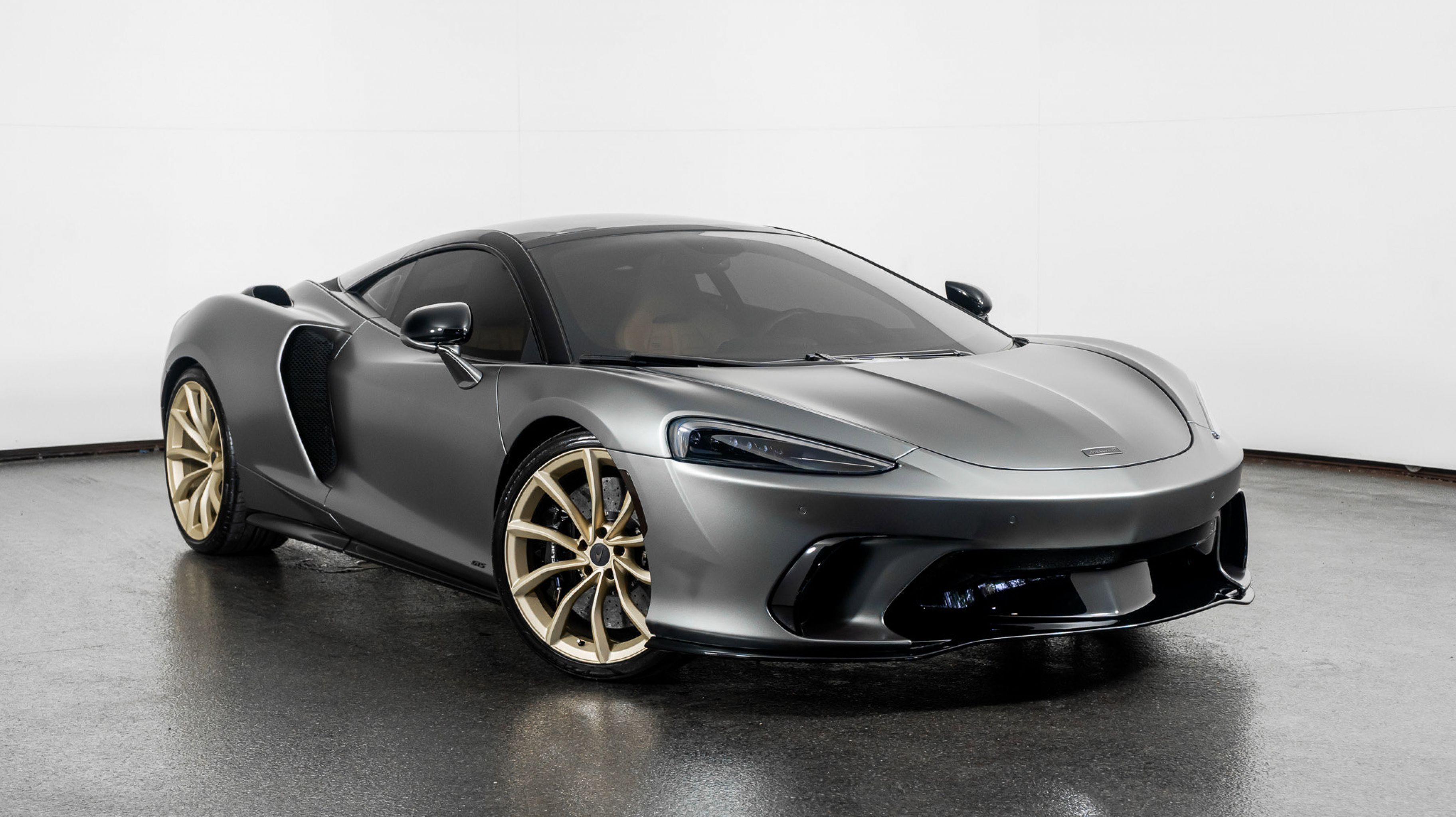 2025 McLaren GTS Base