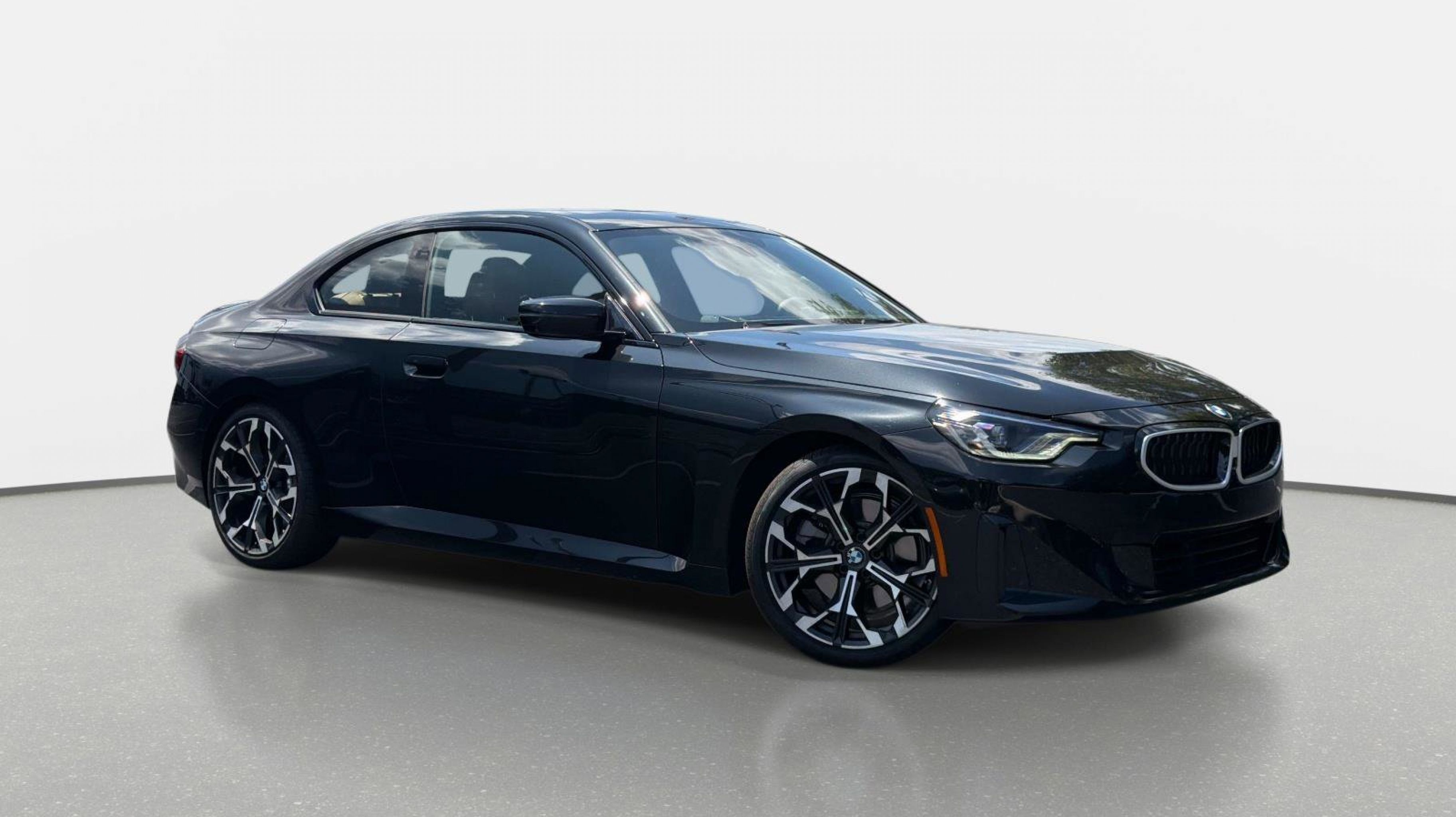 2025 BMW 2 Series 230i Coupe's photo