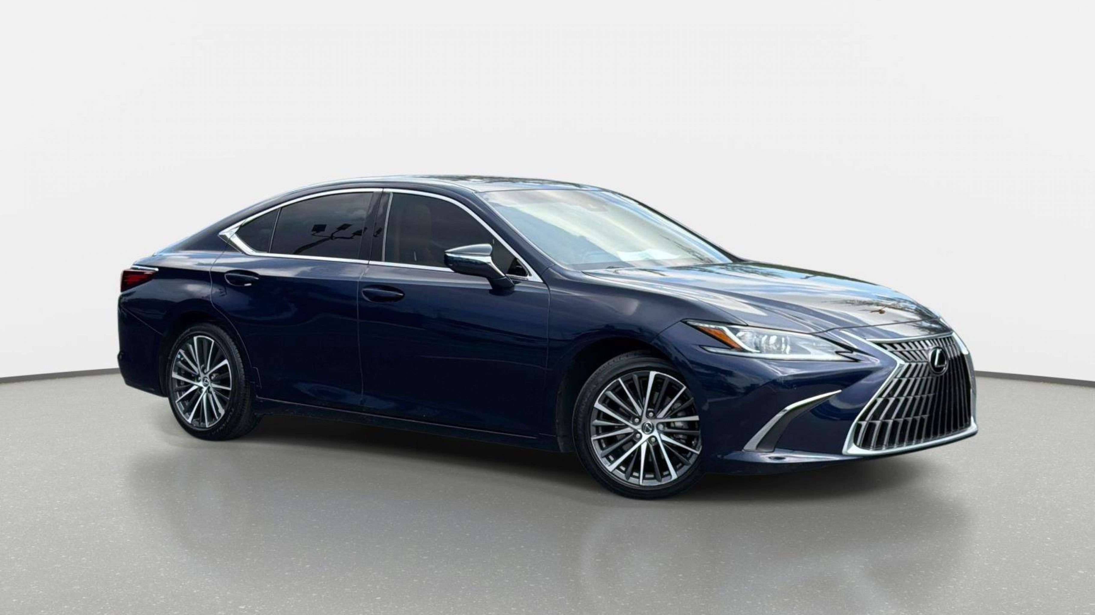2022 Lexus ES 350 350's photo