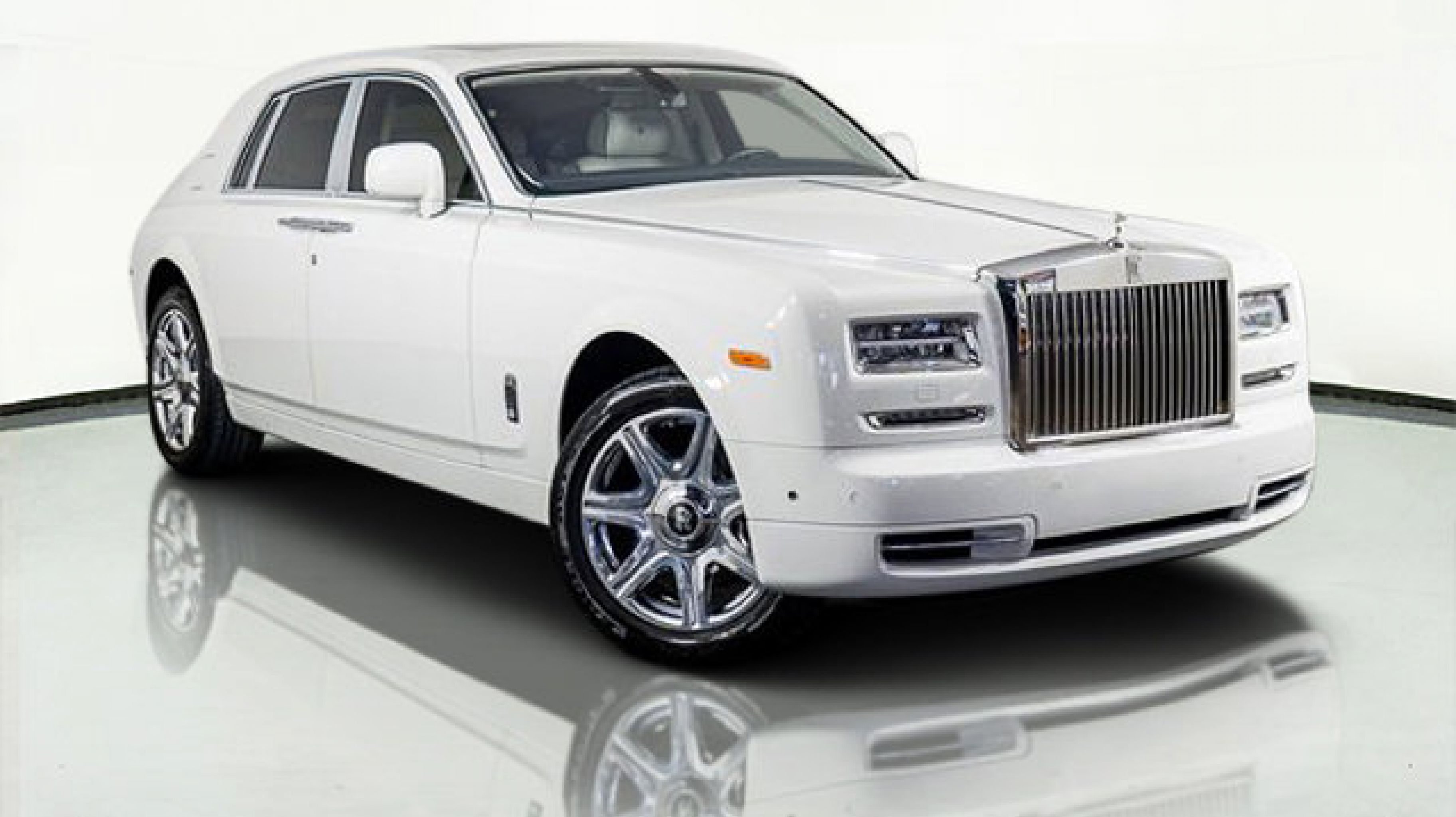 2016 Rolls-Royce Phantom Standard's photo