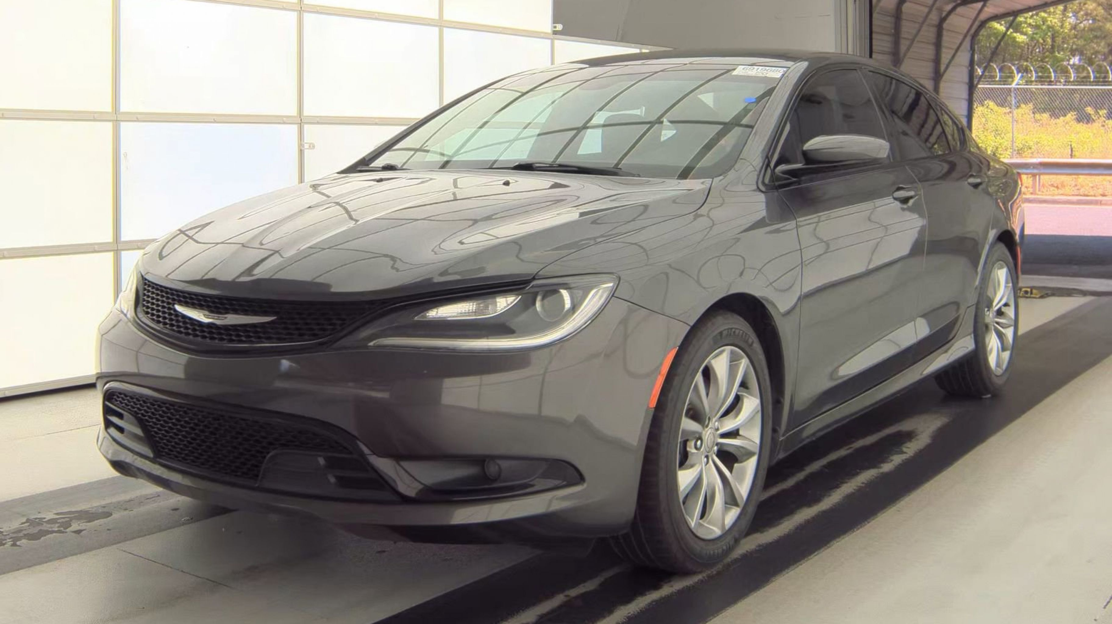 2016 Chrysler 200 S