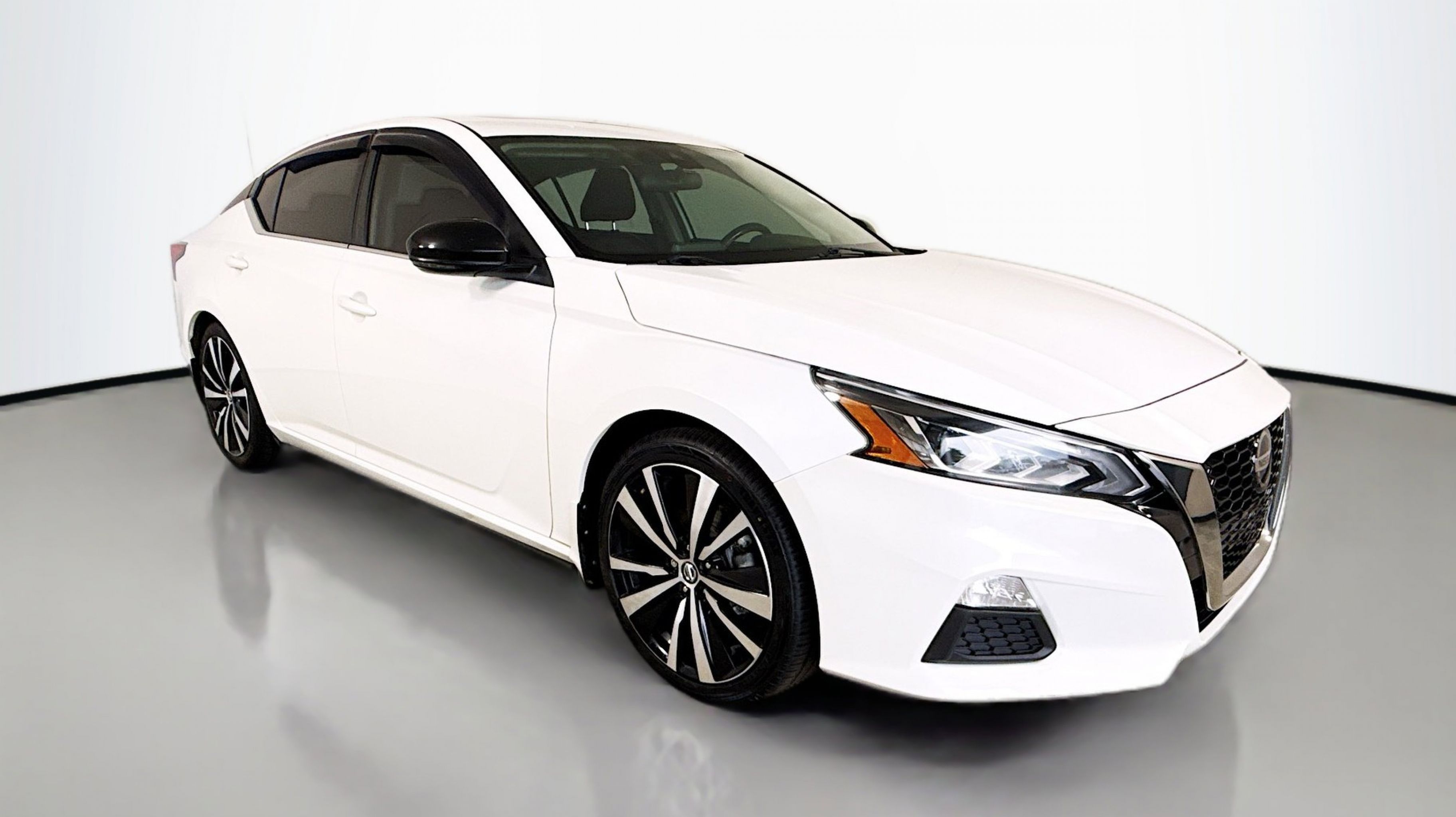 2021 Nissan Altima SR