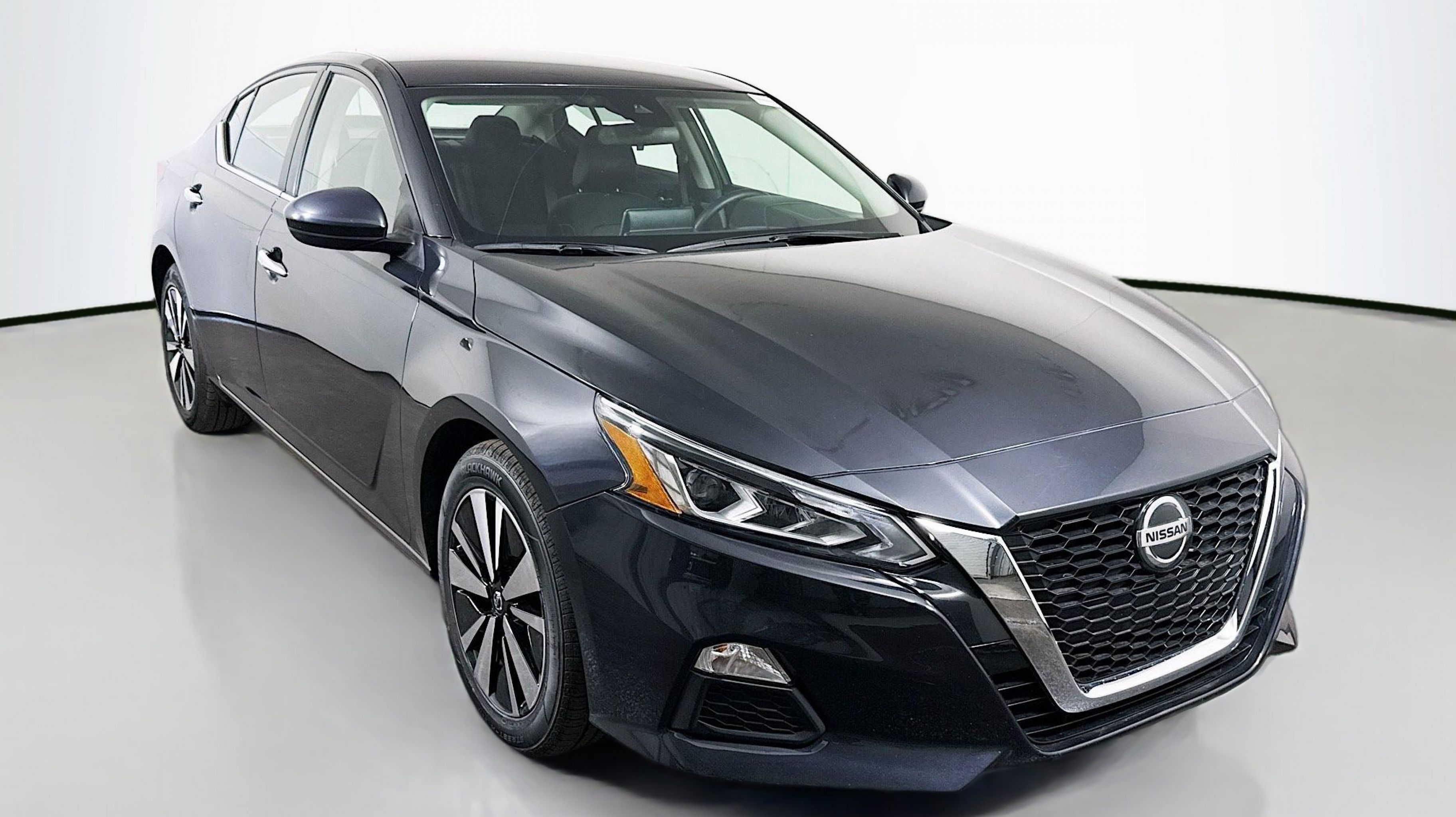 2021 Nissan Altima SV