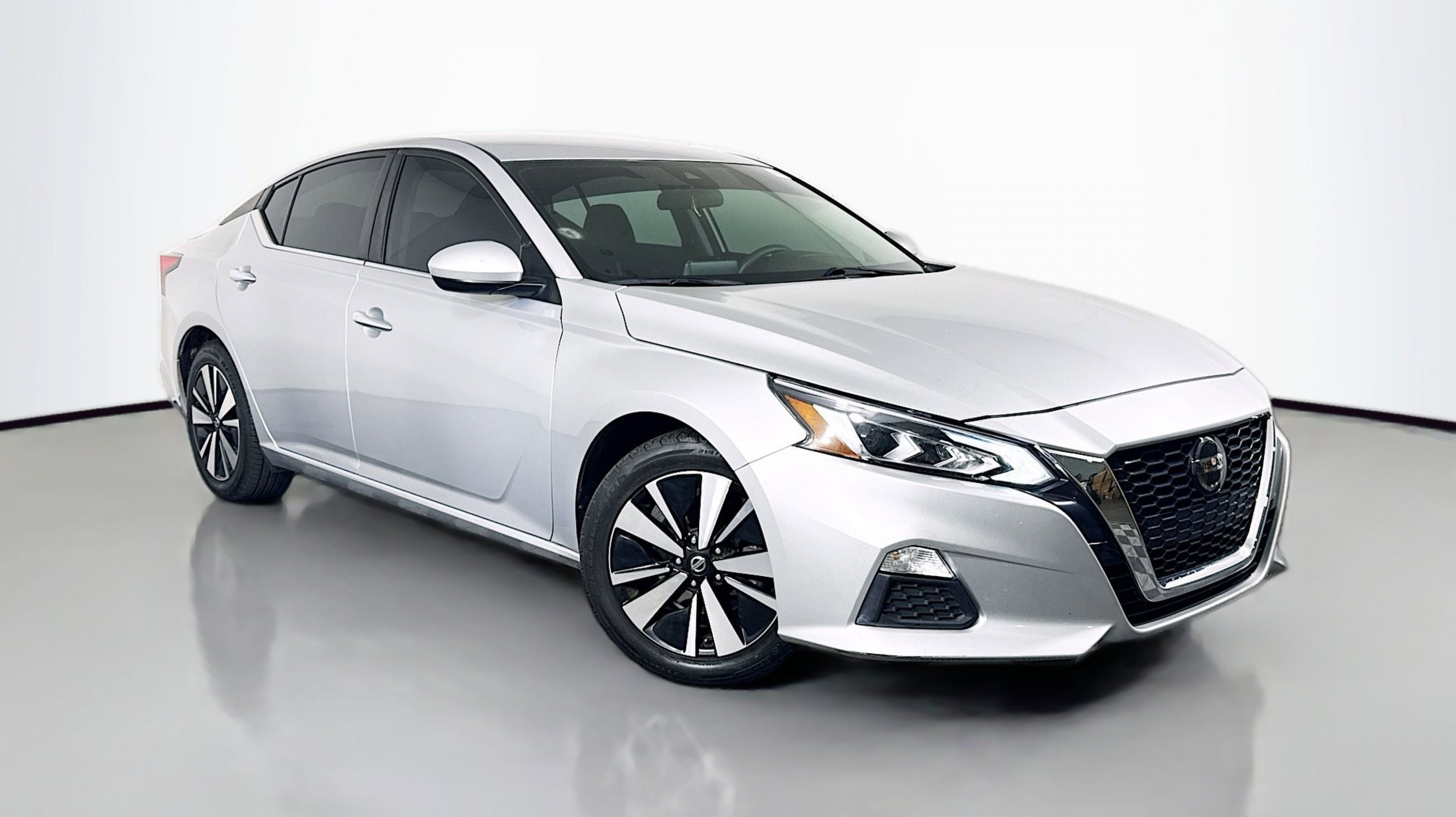 2021 Nissan Altima SV