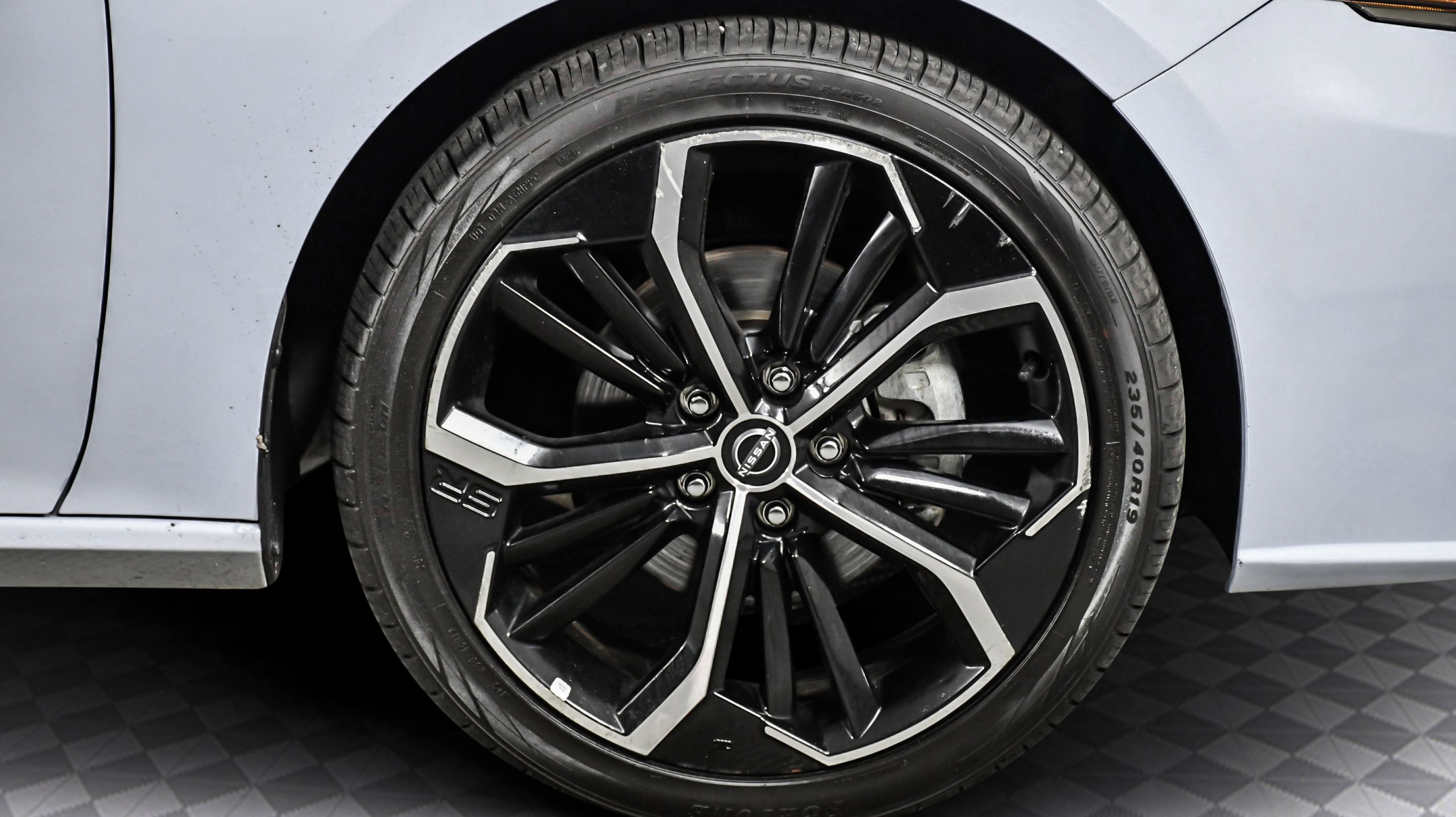 2023 Nissan Altima 2.5 SR photo 26