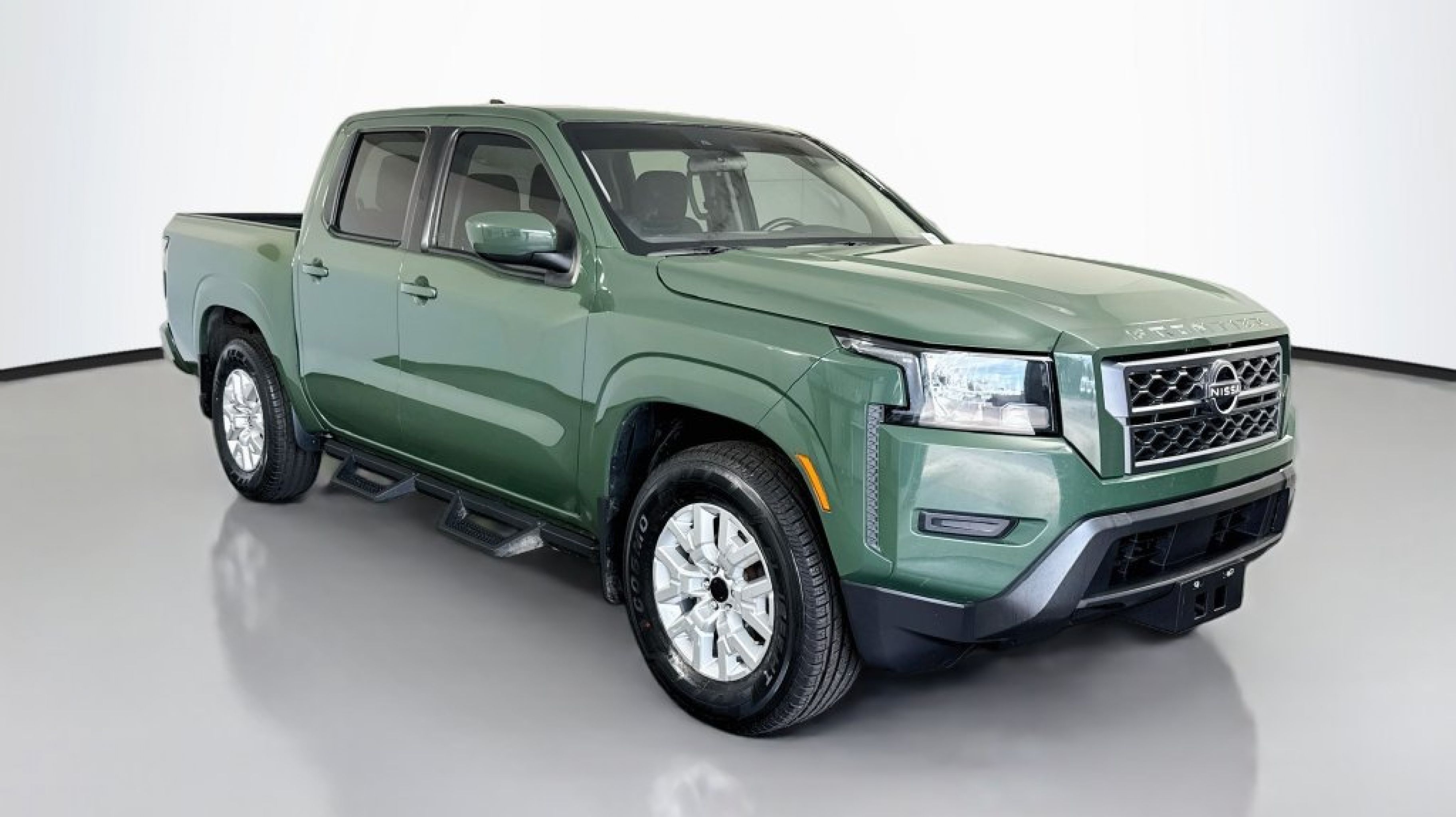 2023 Nissan Frontier