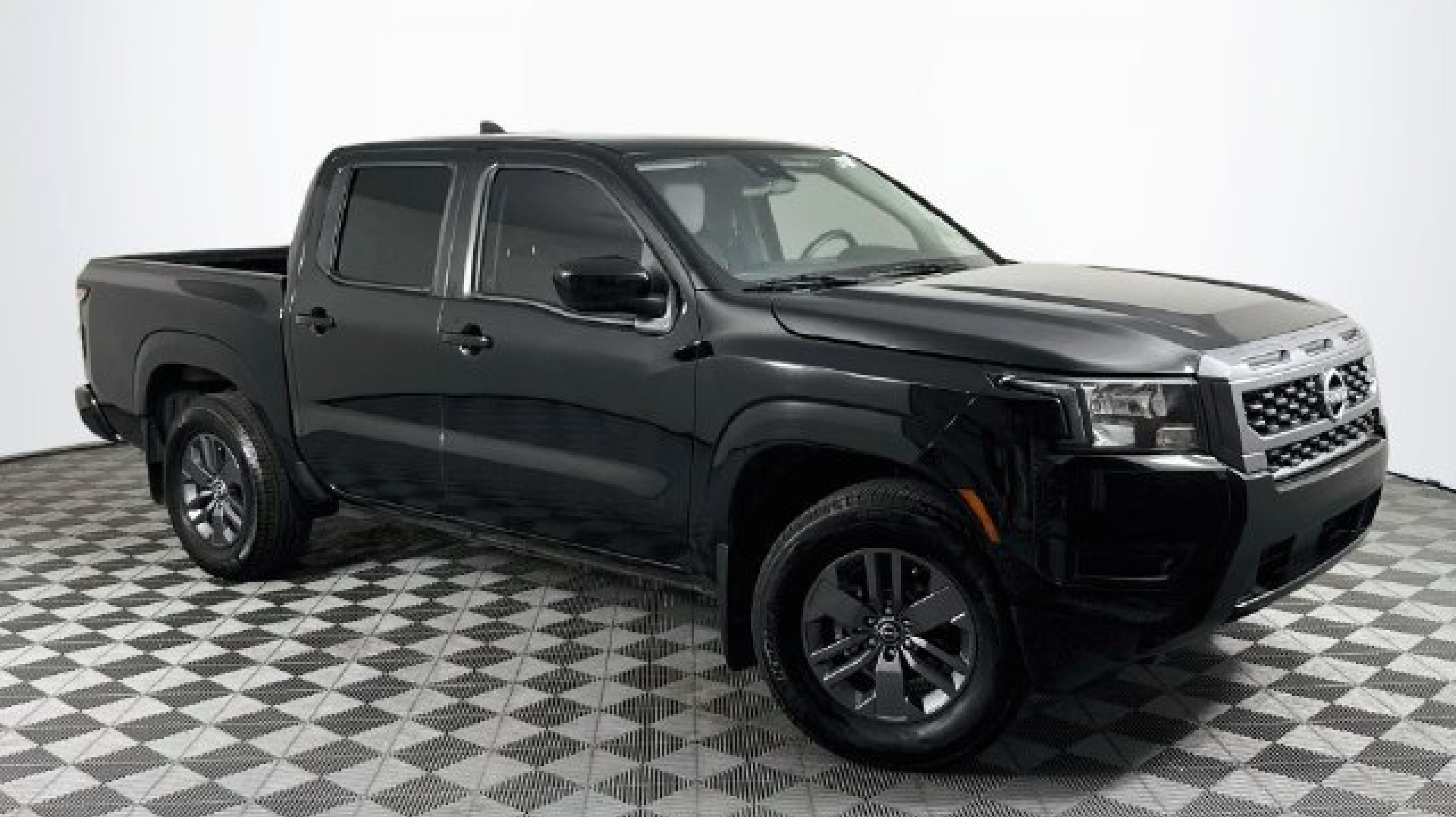 2025 Nissan Frontier
