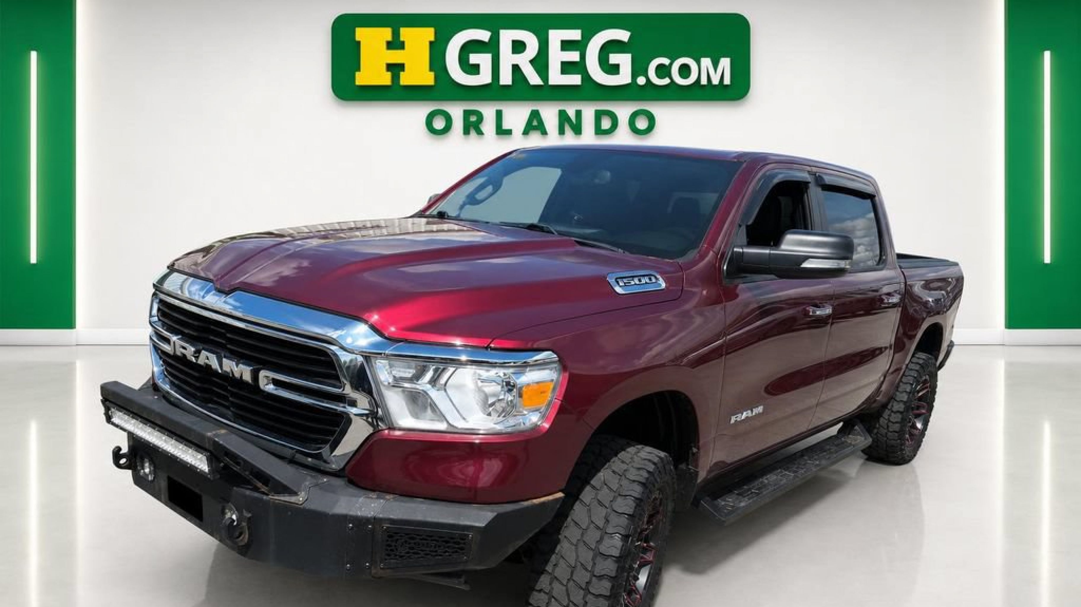 2019 RAM 1500 Big Horn/Lone Star 4x4 Crew Cab 5'7's photo