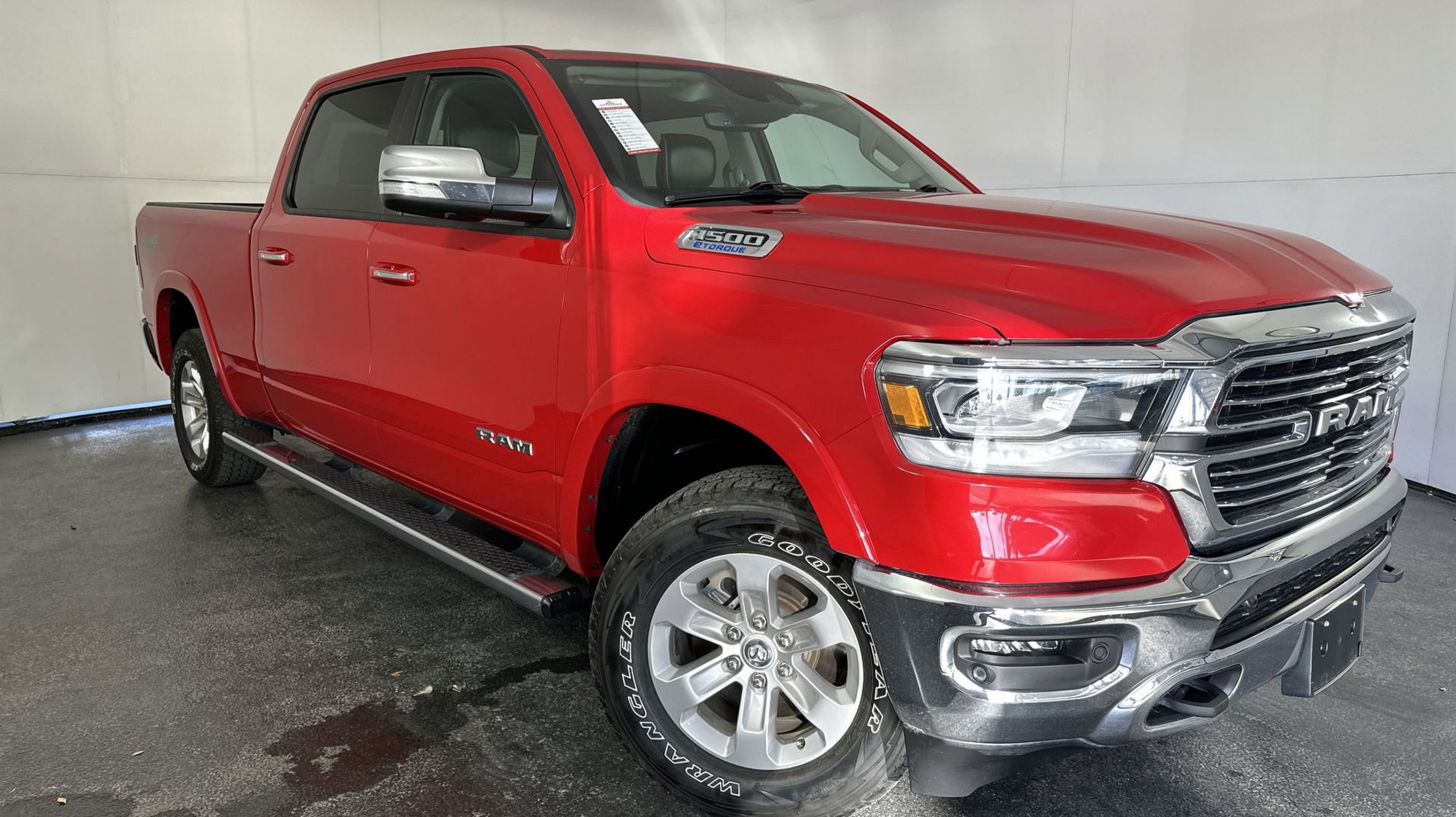 2022 RAM 1500 Laramie's photo