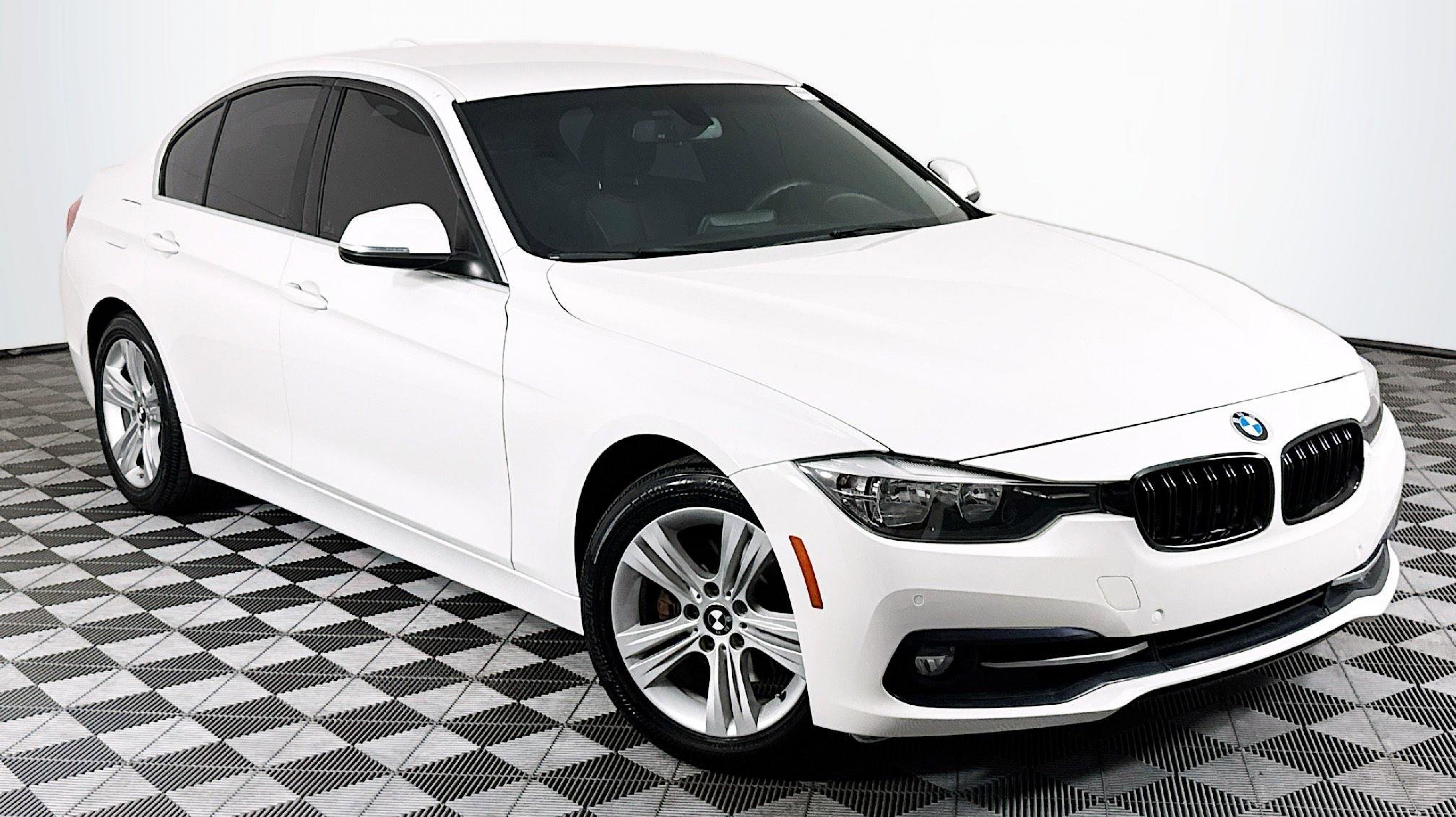 2017 BMW 3 Series 330i