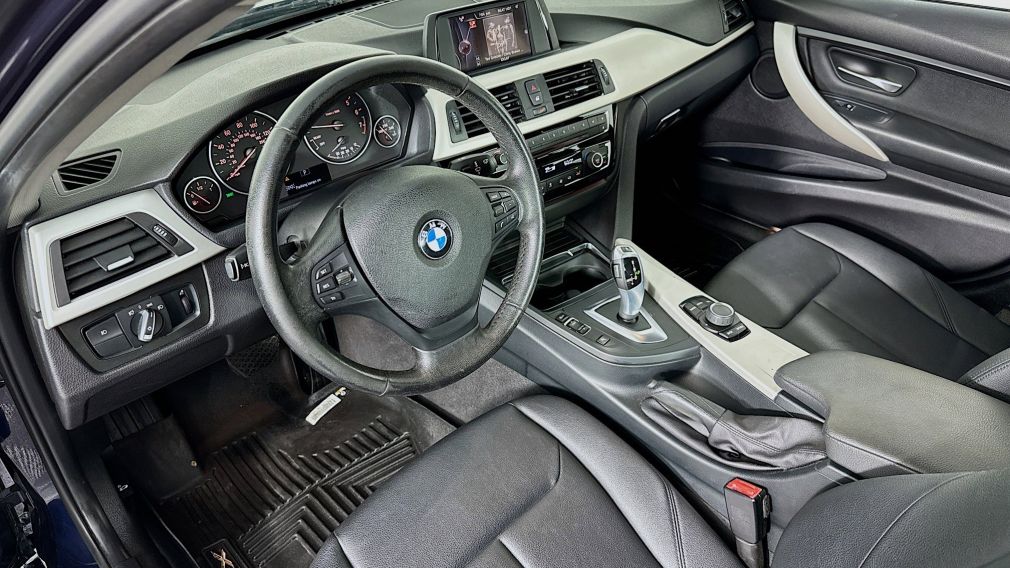 2017 BMW 3 Series 320i #16