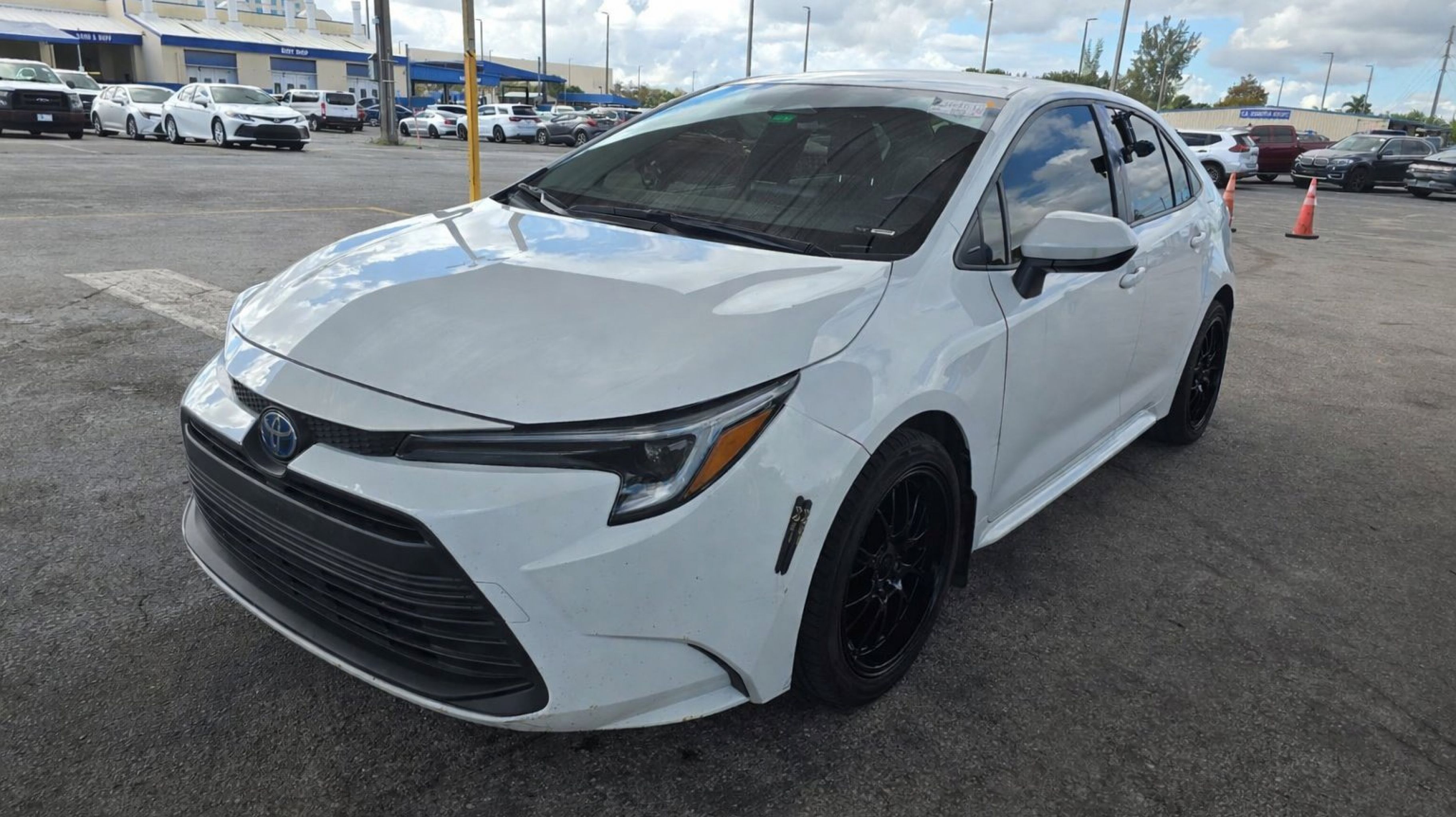 2023 Toyota Corolla LE