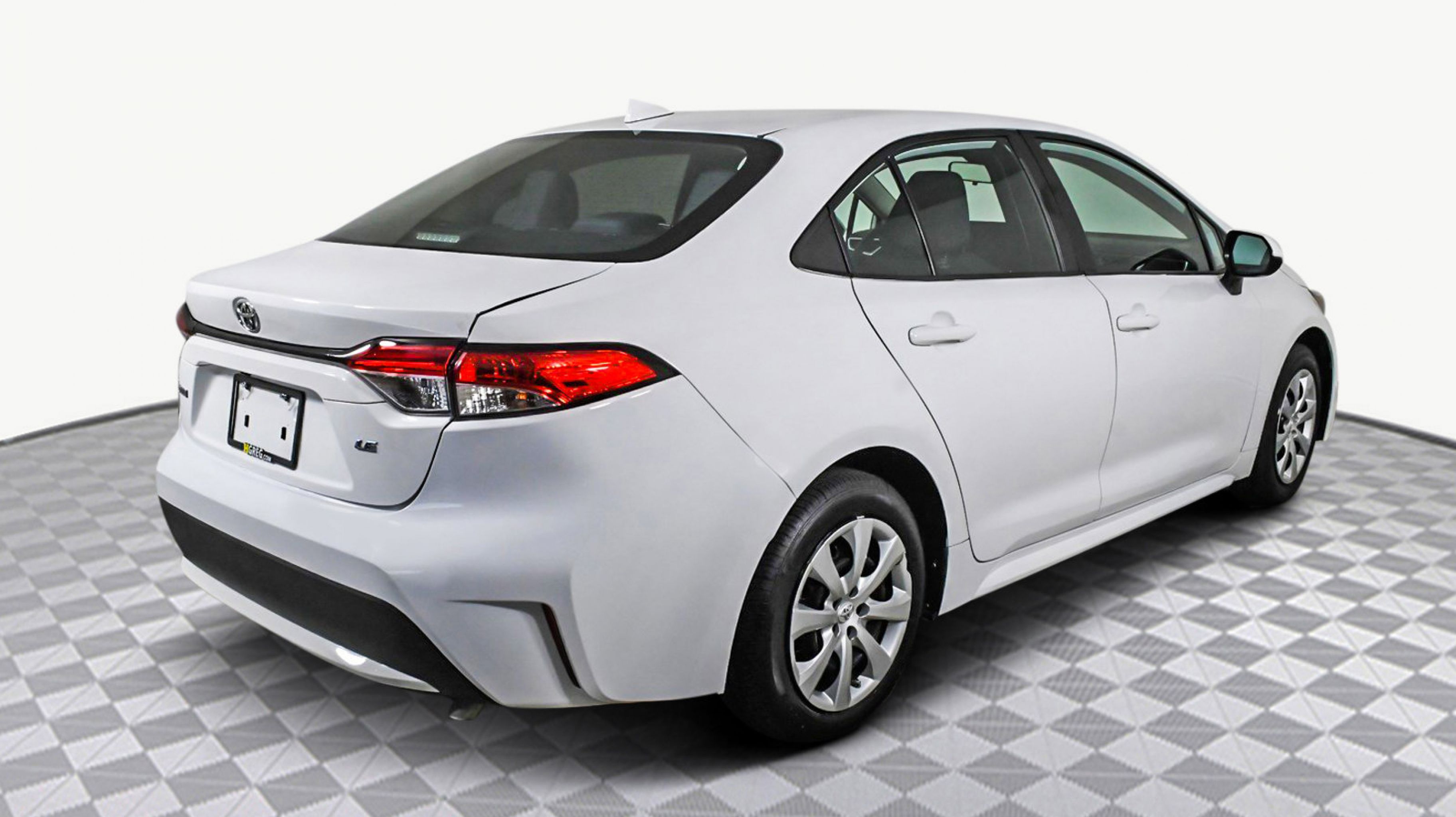 2020 Toyota Corolla LE photo 6