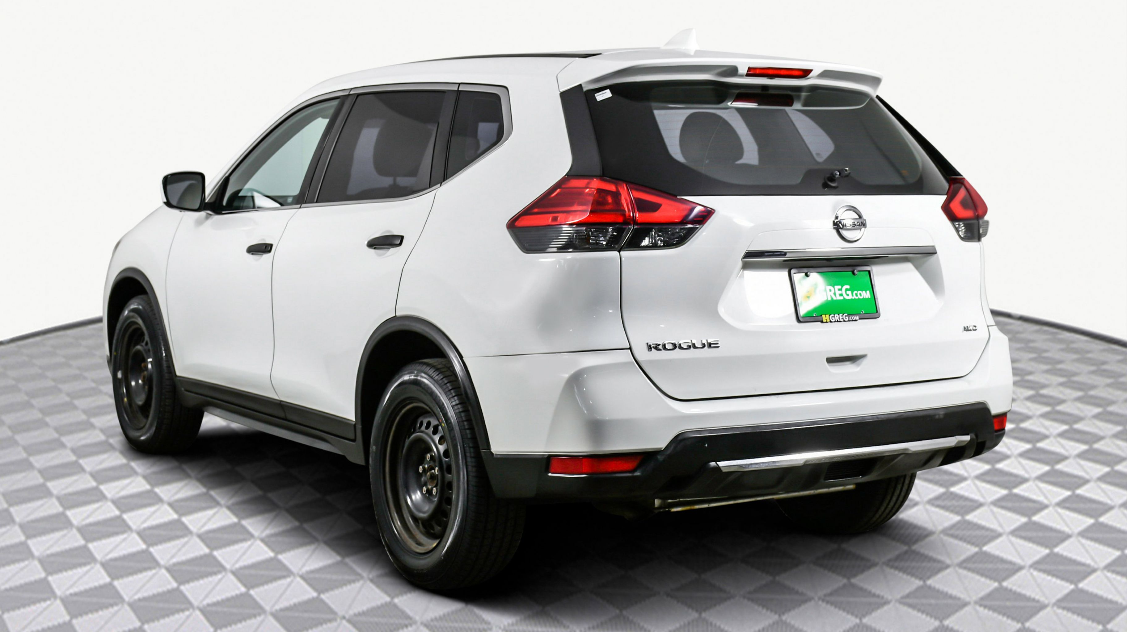 2017 Nissan Rogue S photo 4