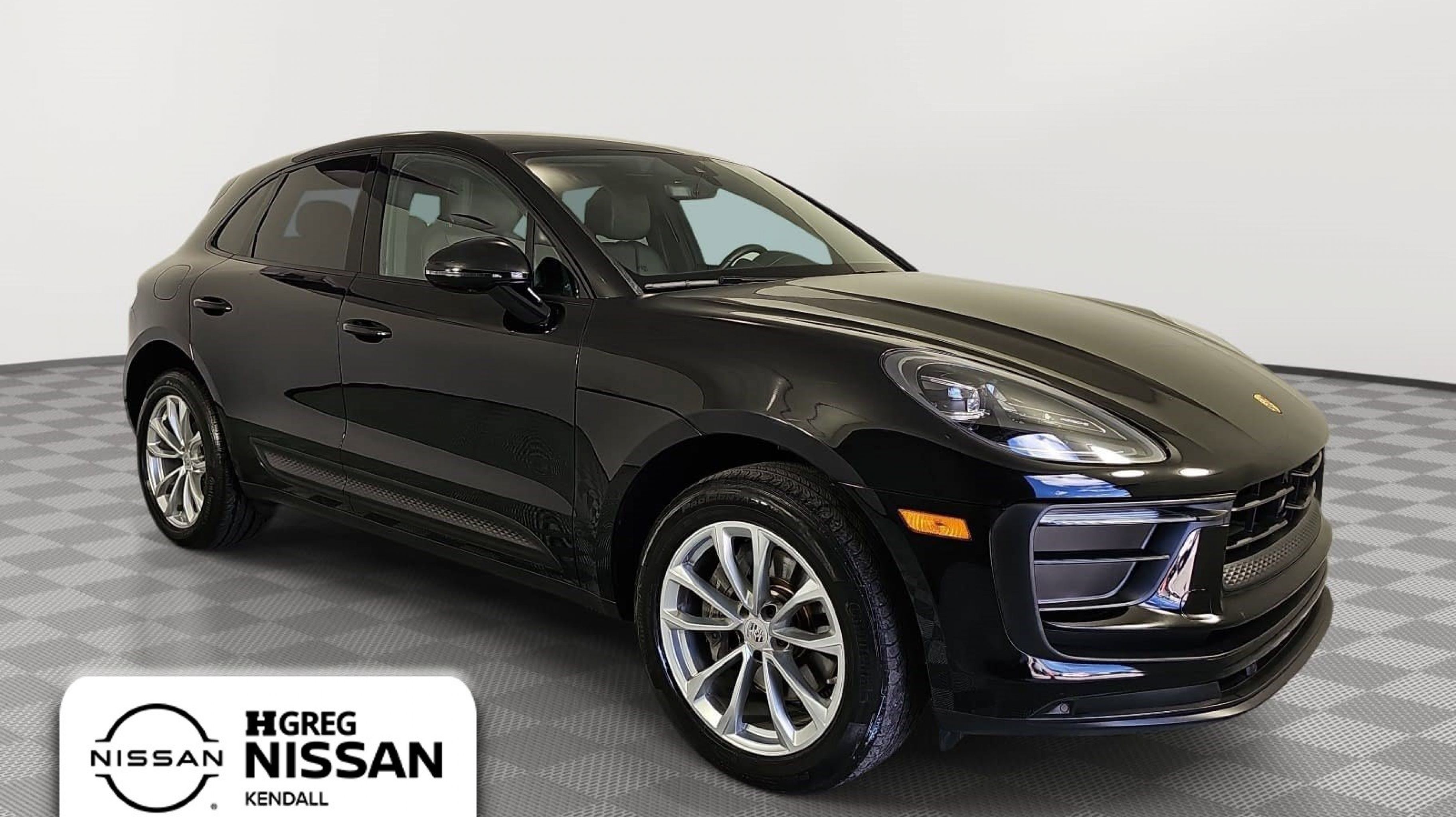 2023 Porsche Macan