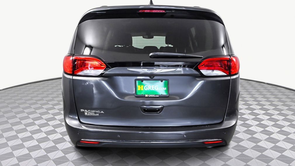 2018 Chrysler Pacifica Touring L #4