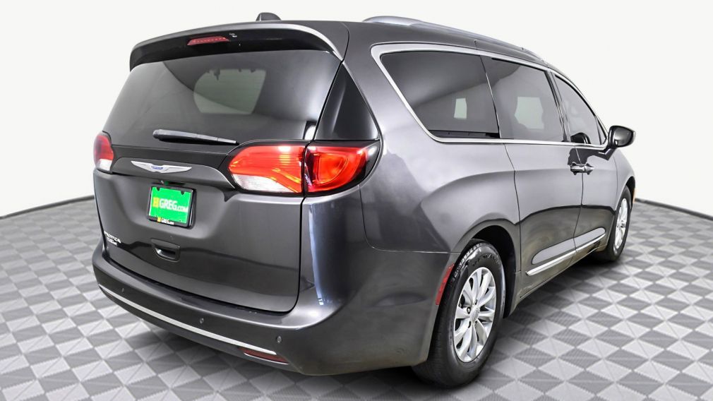 2018 Chrysler Pacifica Touring L #5