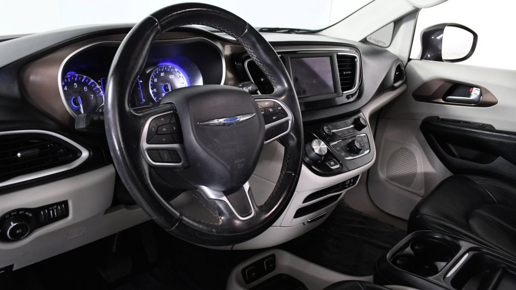 2018 Chrysler Pacifica Touring L #14
