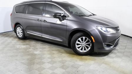 2018 Chrysler Pacifica Touring L                in Houston                