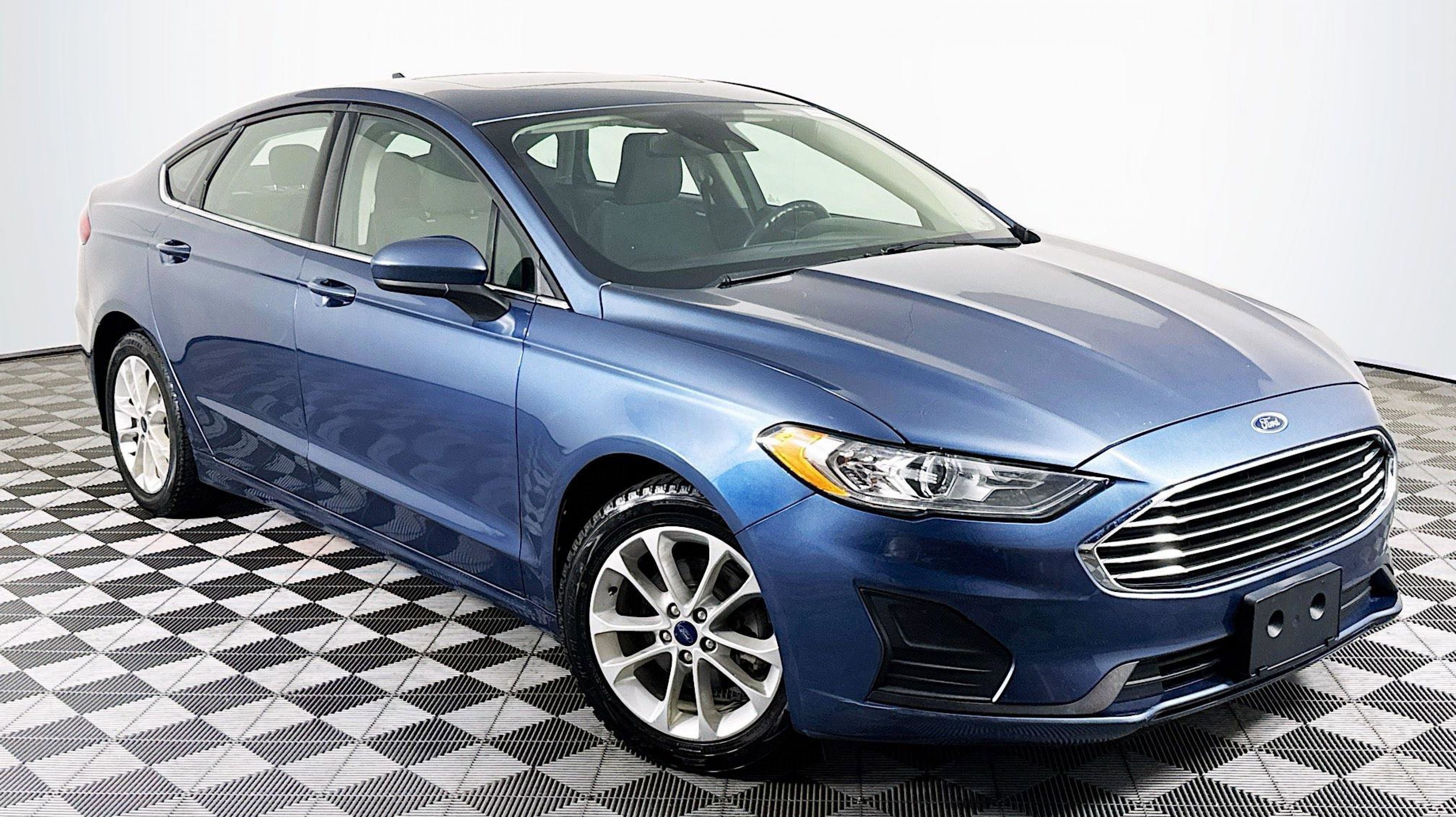 2019 Ford Fusion Hybrid SE