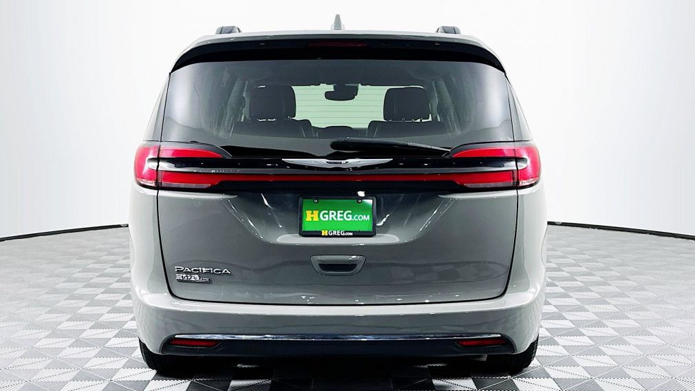 2022 Chrysler Pacifica Touring L #4