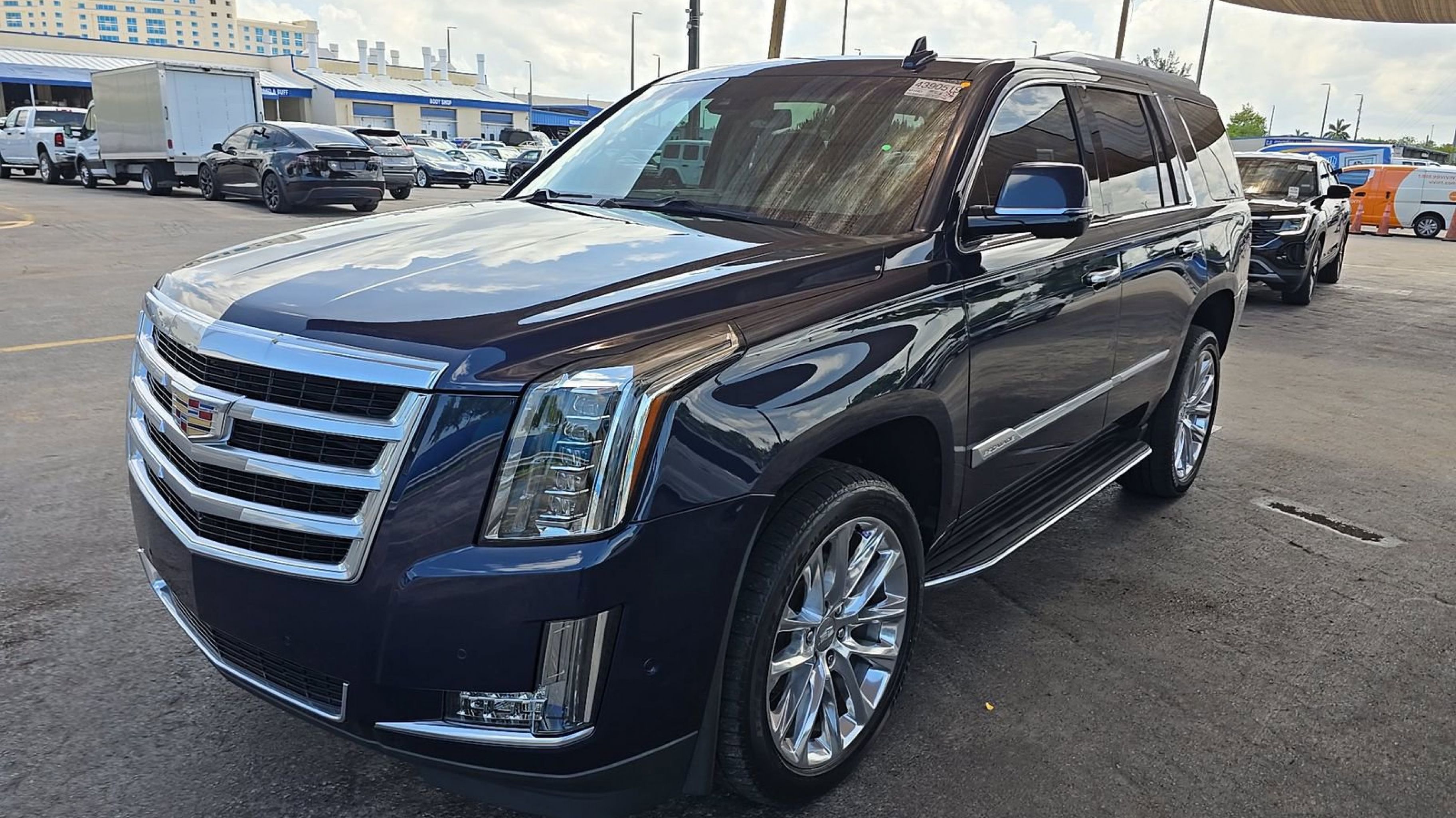 2019 Cadillac Escalade 2WD Luxury's photo