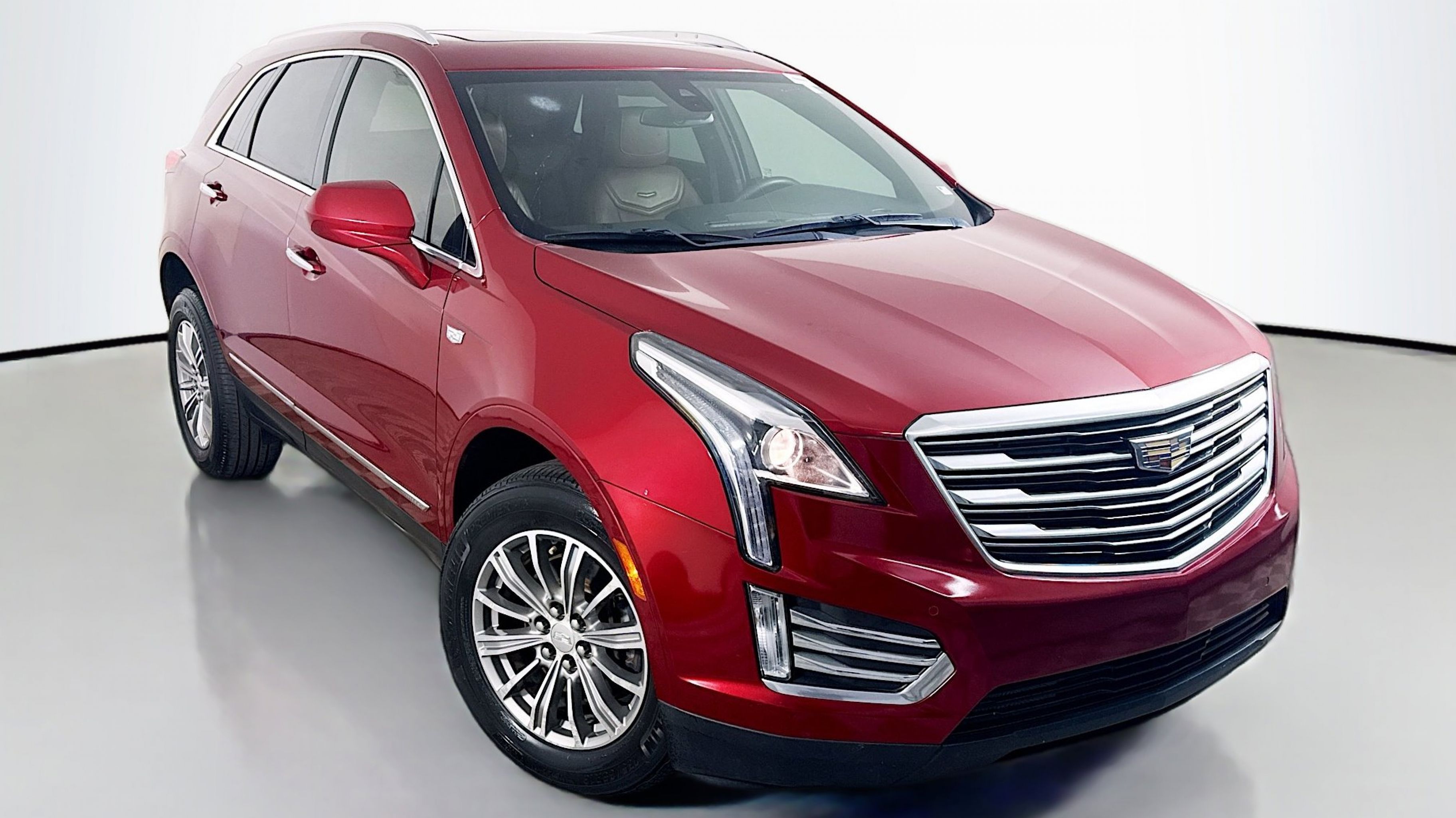 2019 Cadillac XT5 FWD Luxury's photo