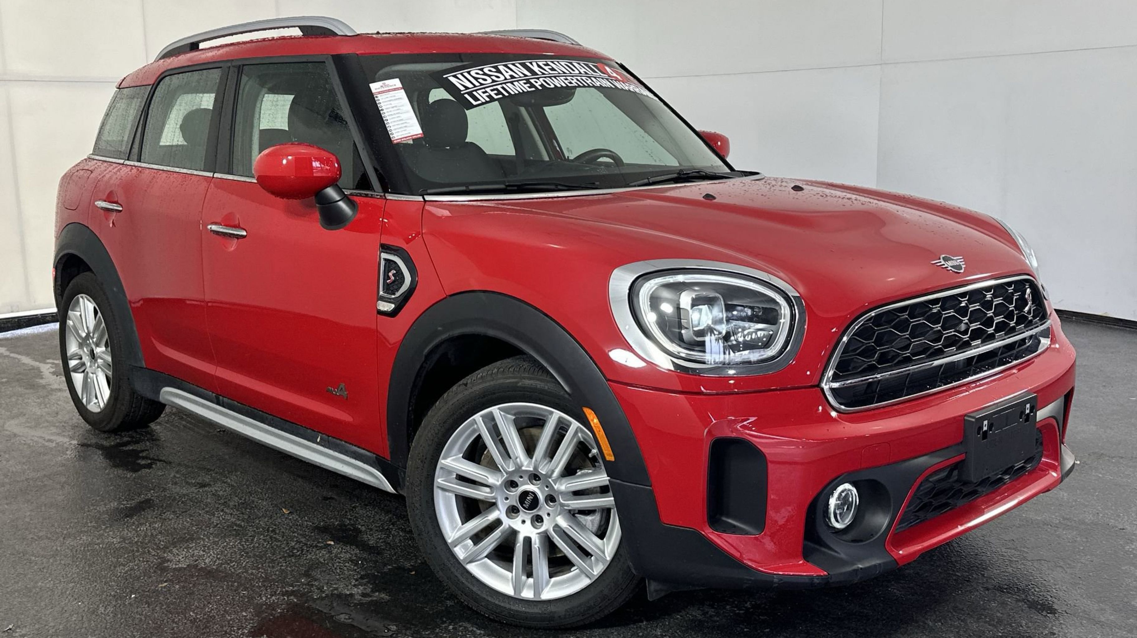 2024 MINI Countryman S's photo