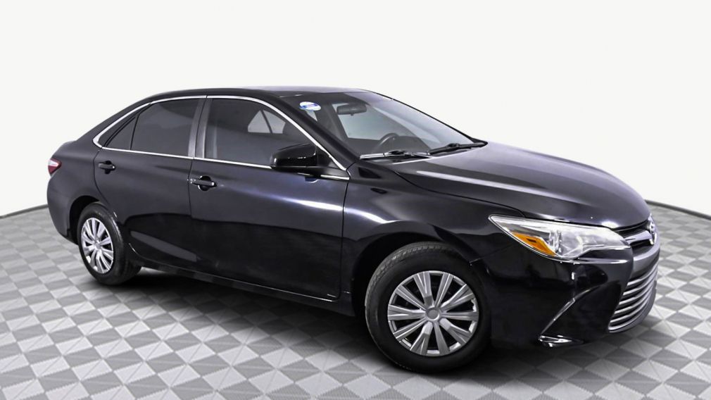 2015 Toyota Camry LE #0