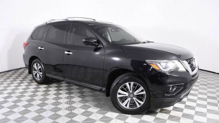 2017 Nissan Pathfinder SL                