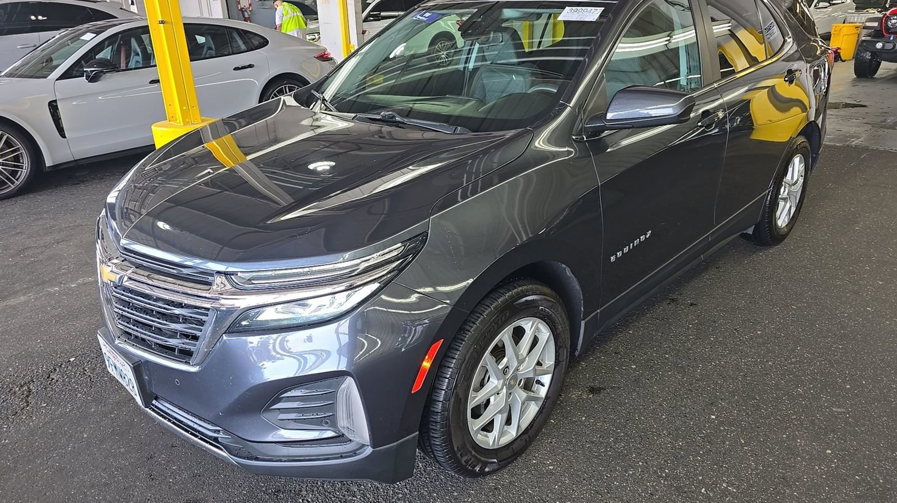 2023 Chevrolet Equinox's photo