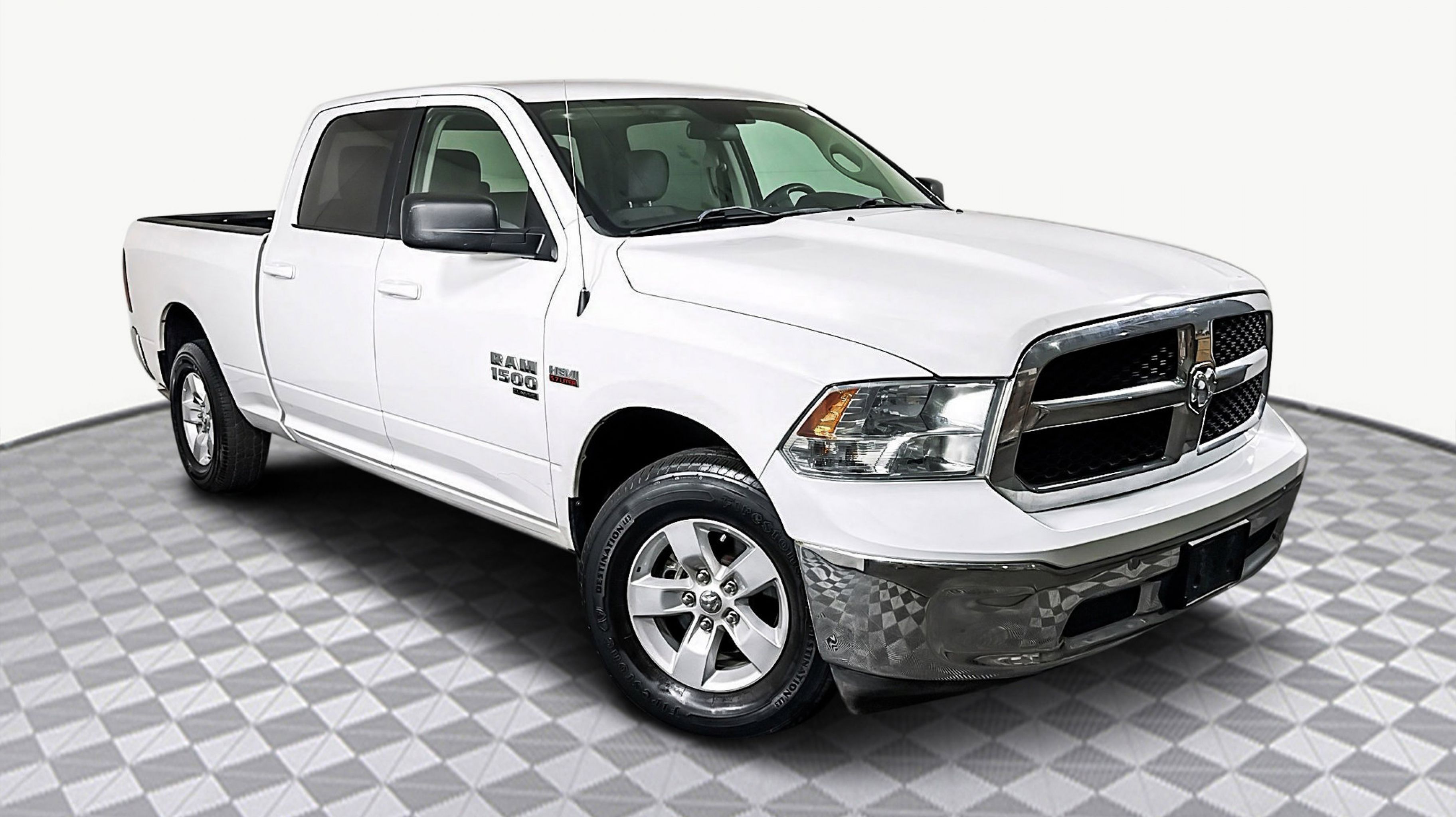 2021 RAM Ram 1500 Classic SLT