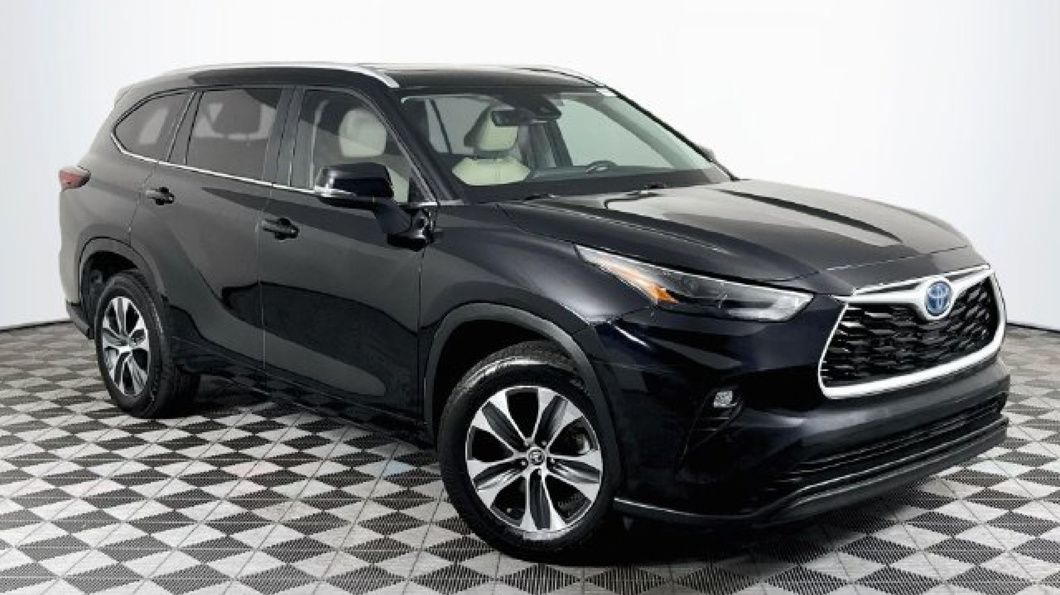 2024 Toyota Highlander