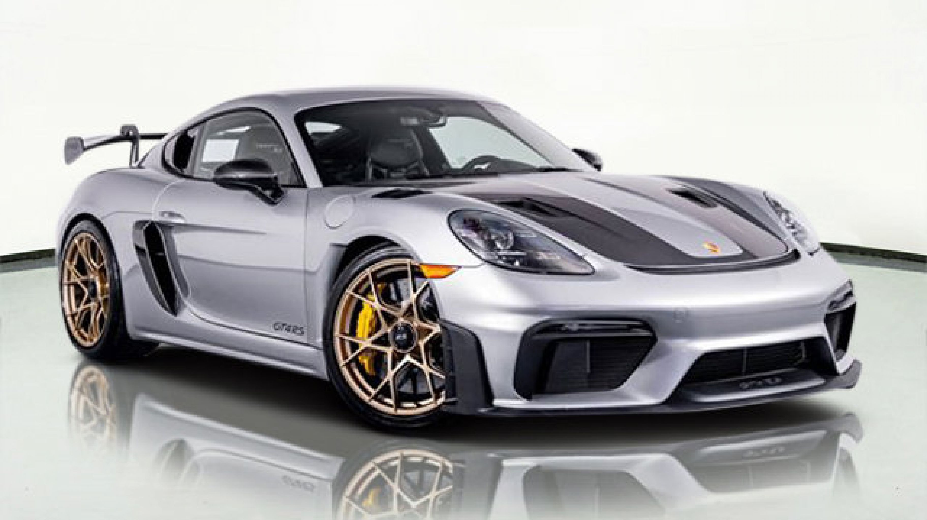 2025 Porsche 718
