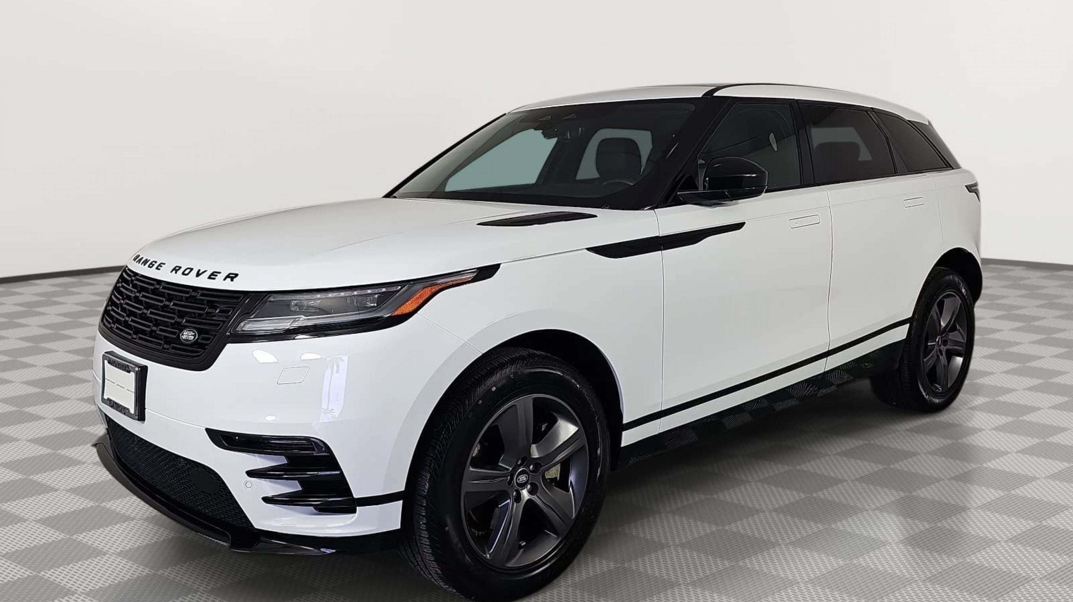 Used 2025 Land Rover Range Rover Velar Dynamic SE for sale at HGreg