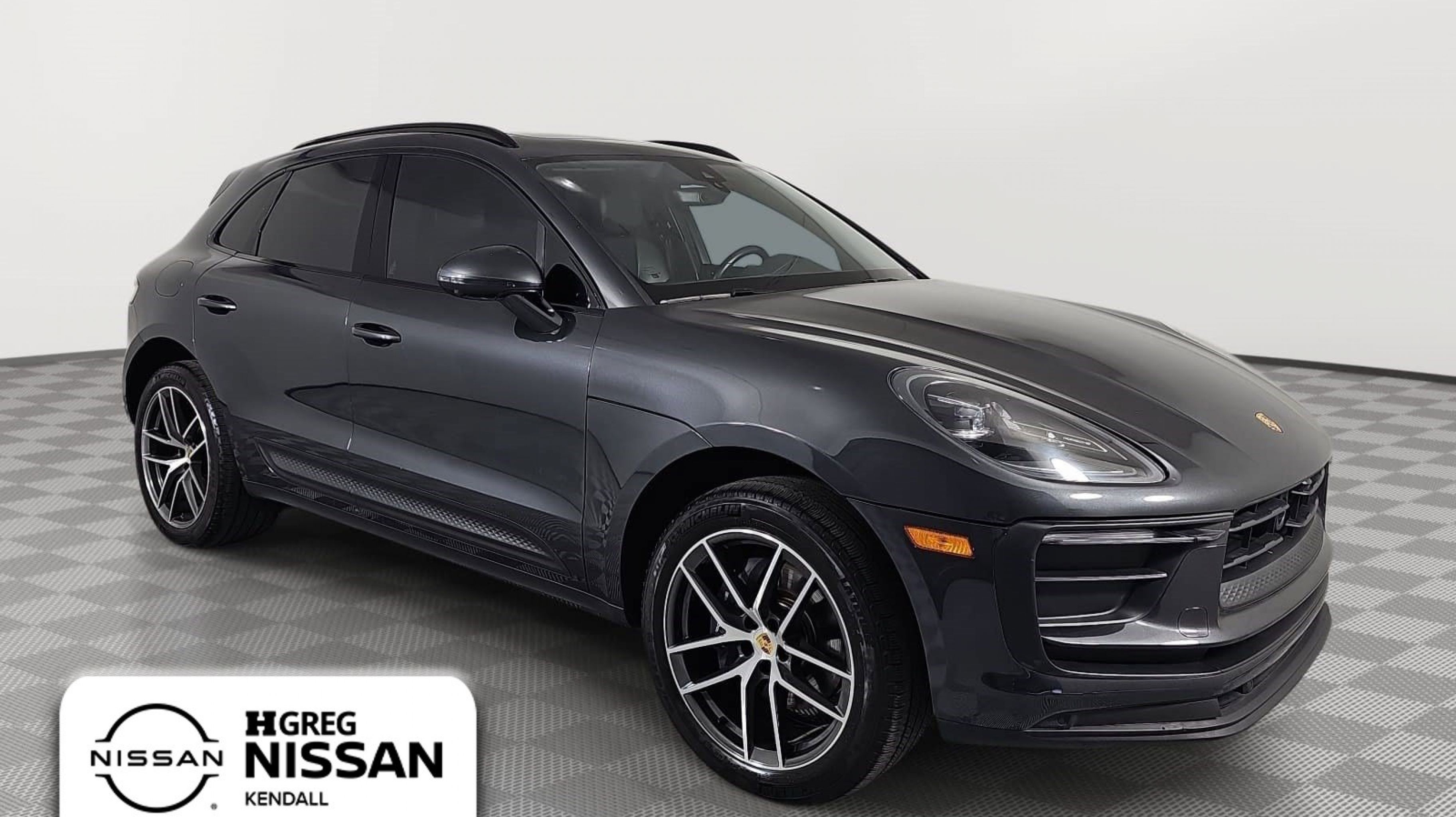 2025 Porsche Macan