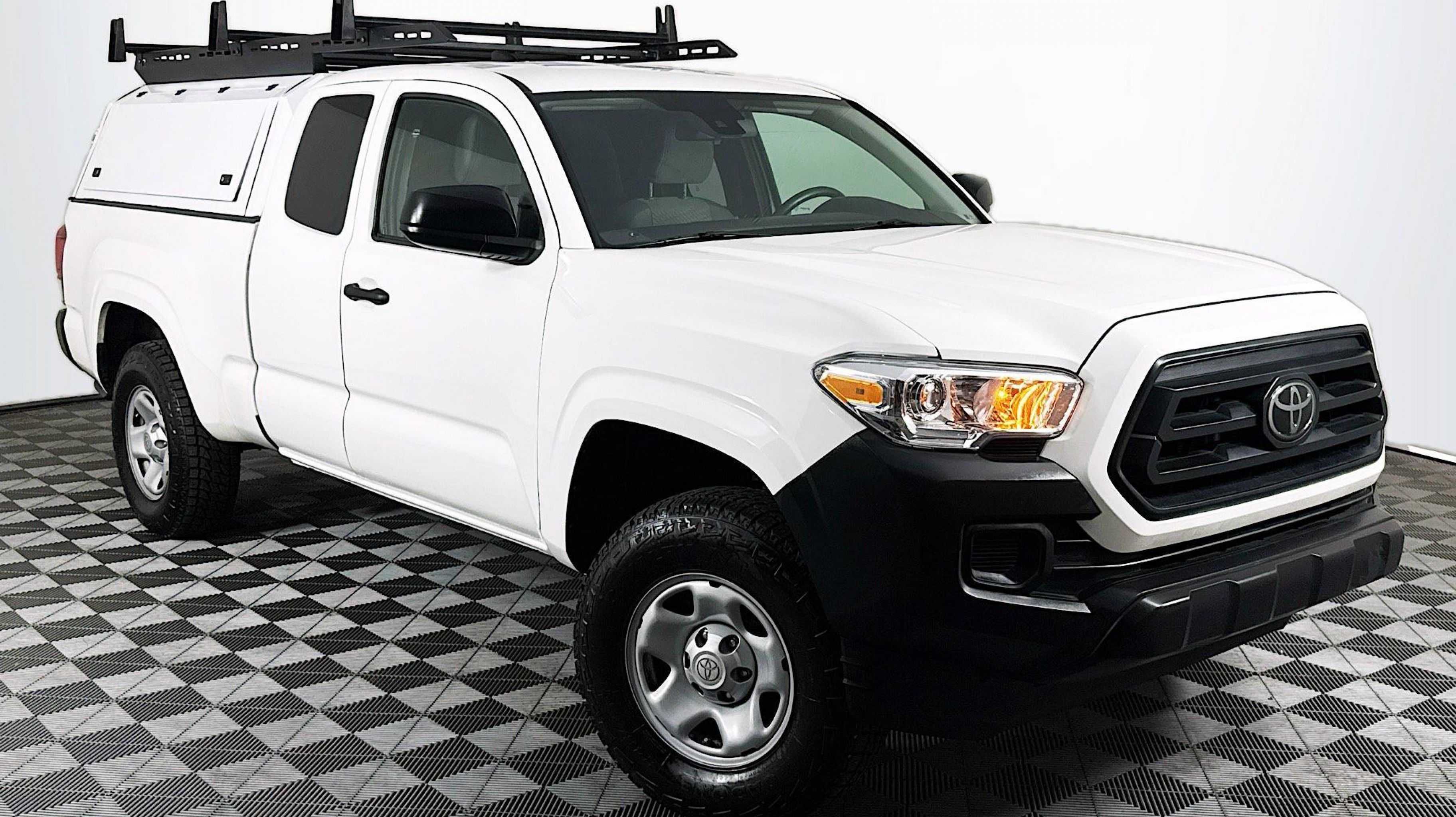 2023 Toyota Tacoma SR