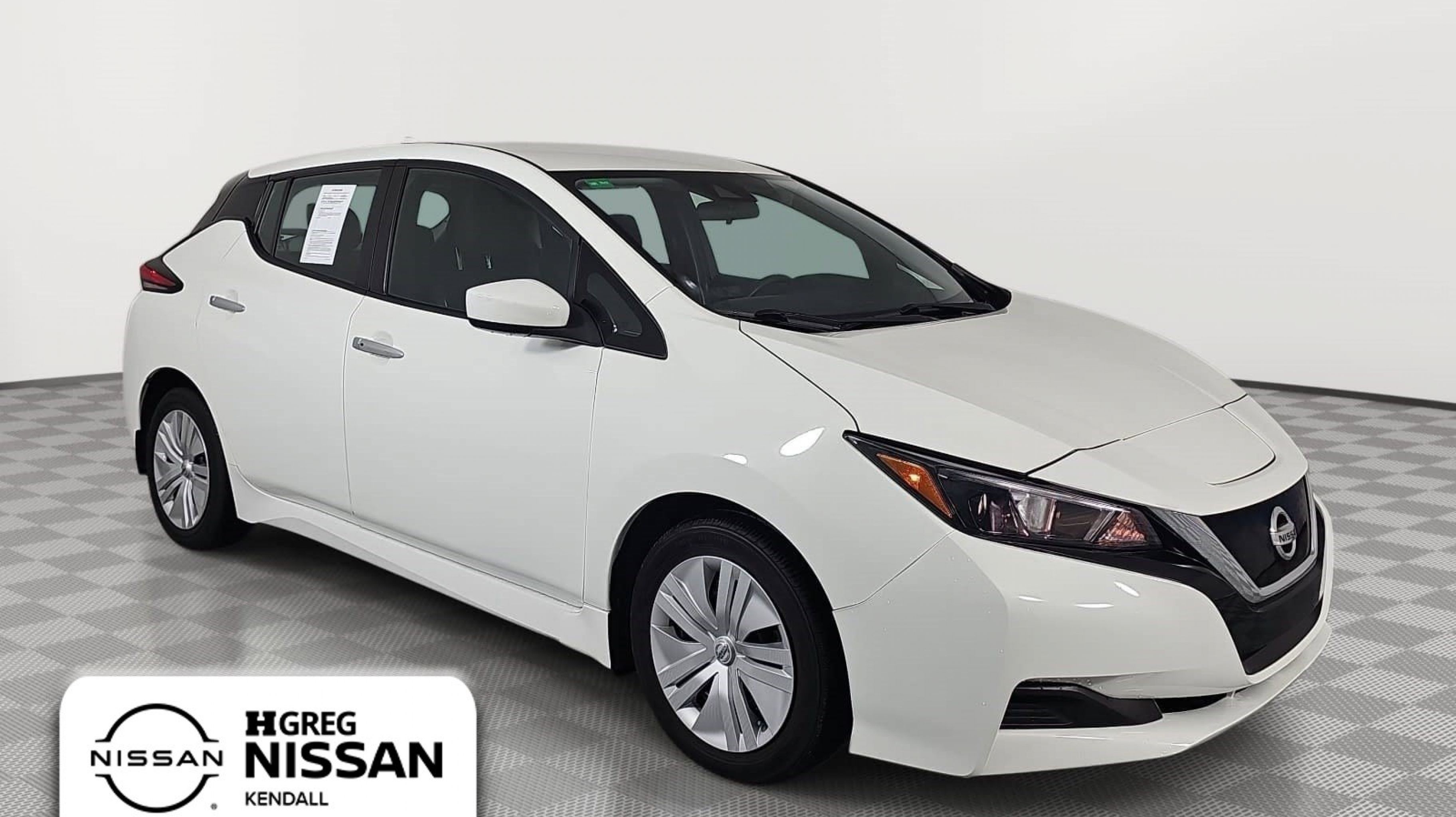 2022 Nissan LEAF