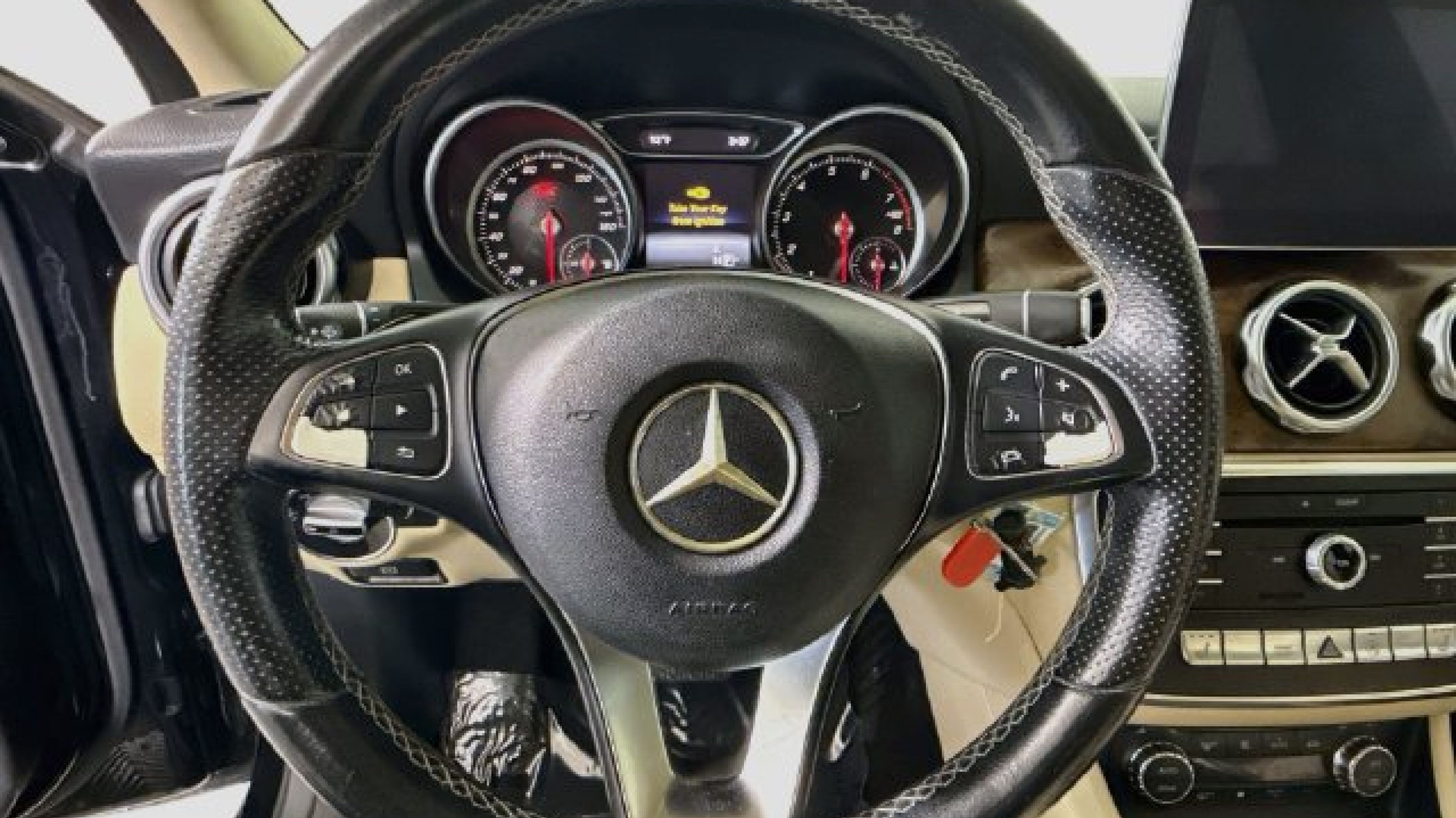 2019 Mercedes-Benz GLA-Class GLA250 - Photo 9