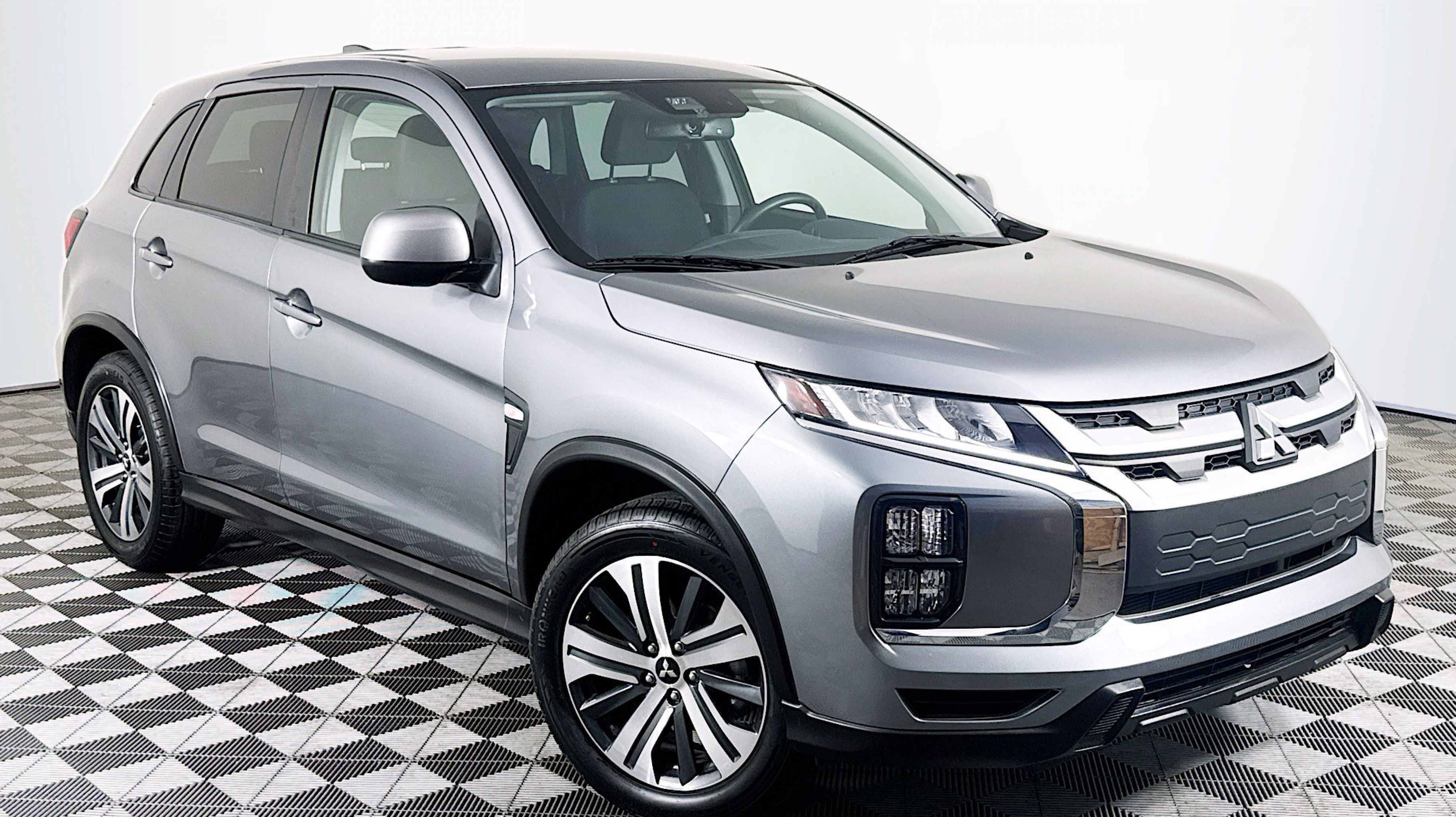 2024 Mitsubishi Outlander Sport 2.0 ES AWC CVT's photo