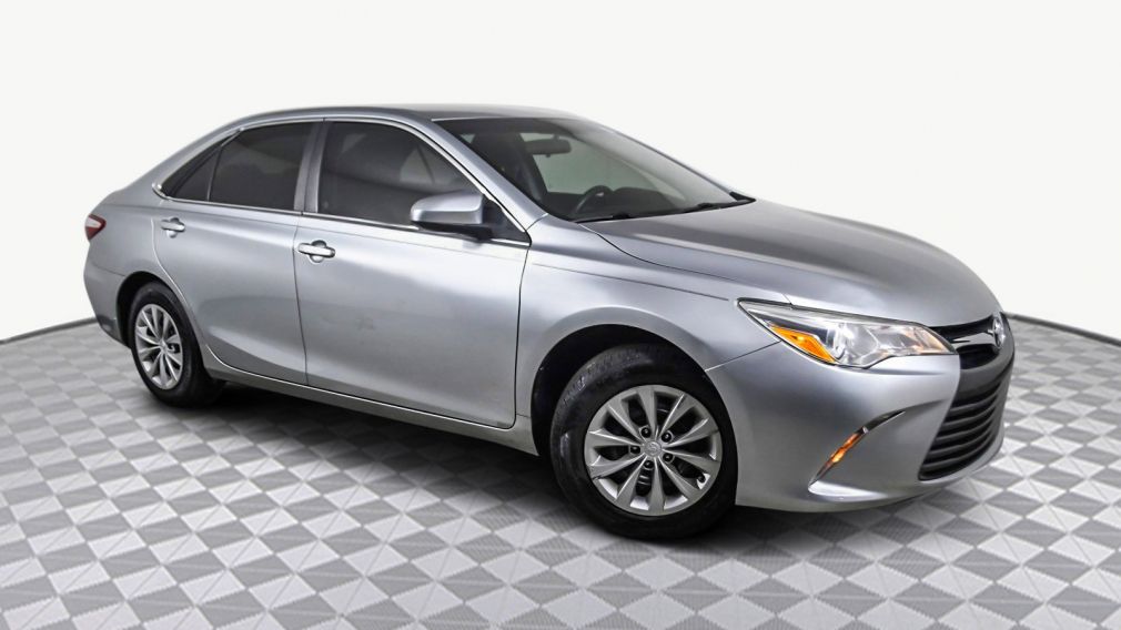 2015 Toyota Camry LE #0