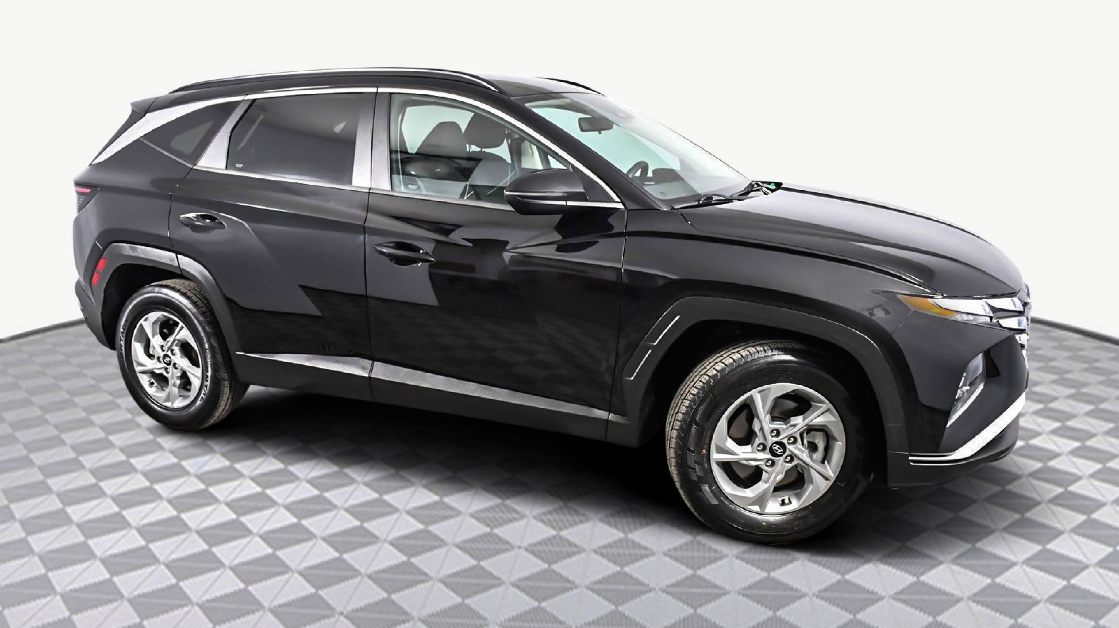 Used 2022 Hyundai Tucson SEL for sale at HGreg Used 2022 Hyundai Tucson SEL for sale at HGreg