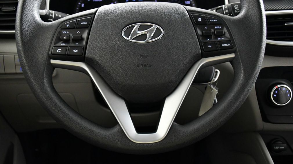 2020 Hyundai Tucson SE #6