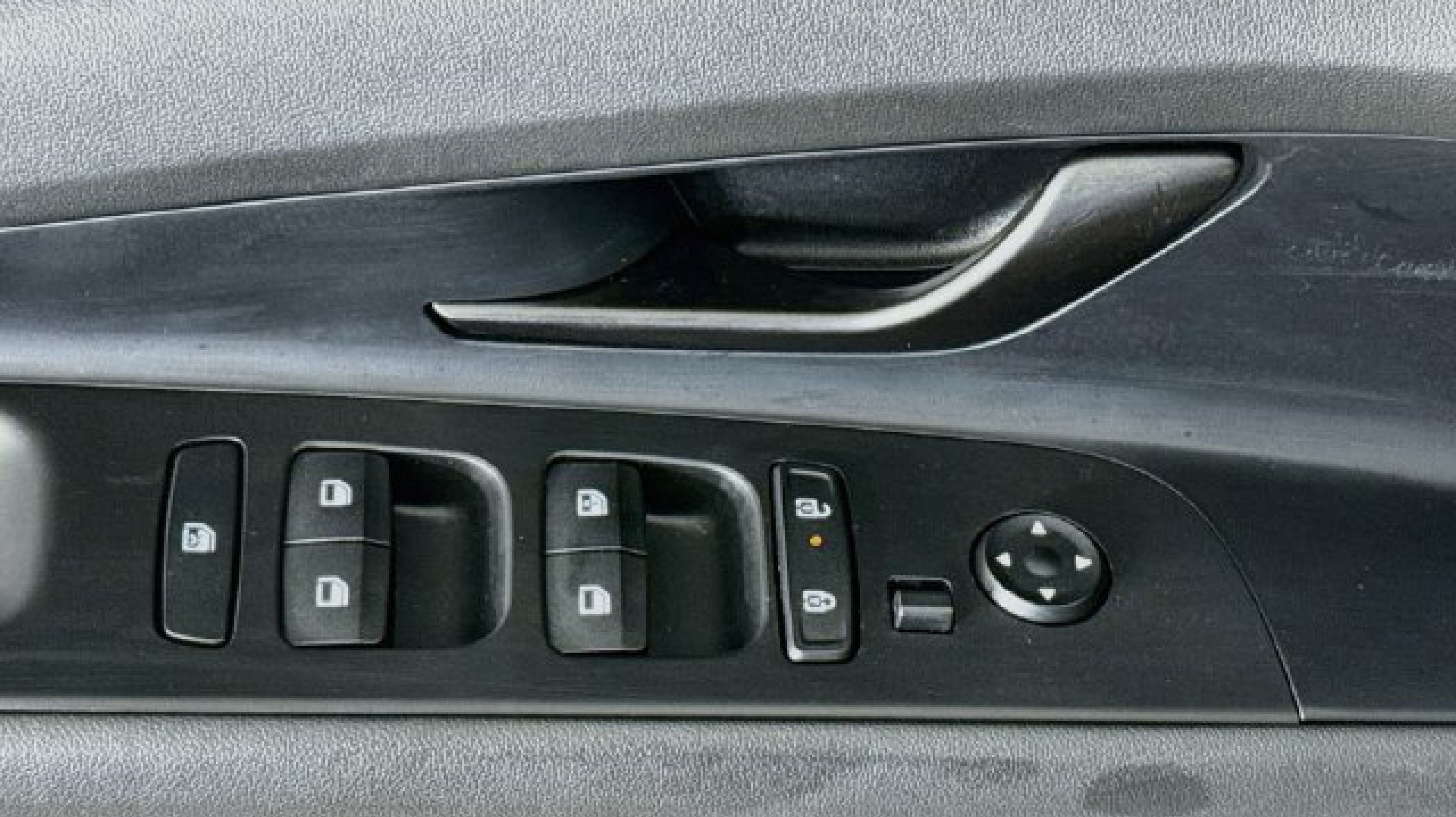 2026 Hyundai Elantra 18