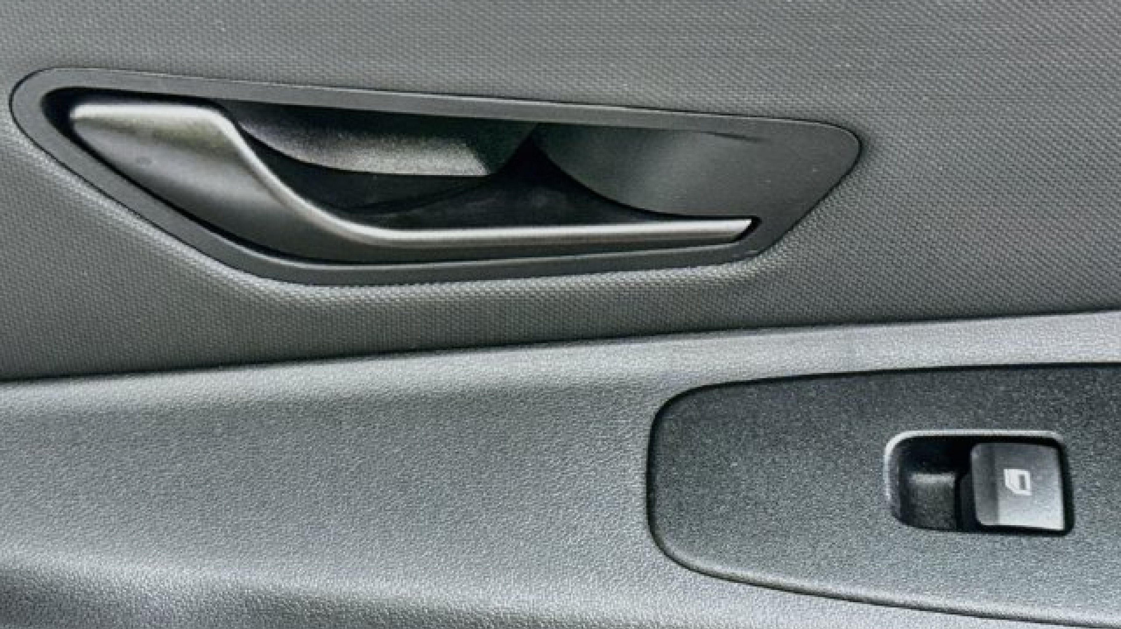 2026 Hyundai Elantra 25